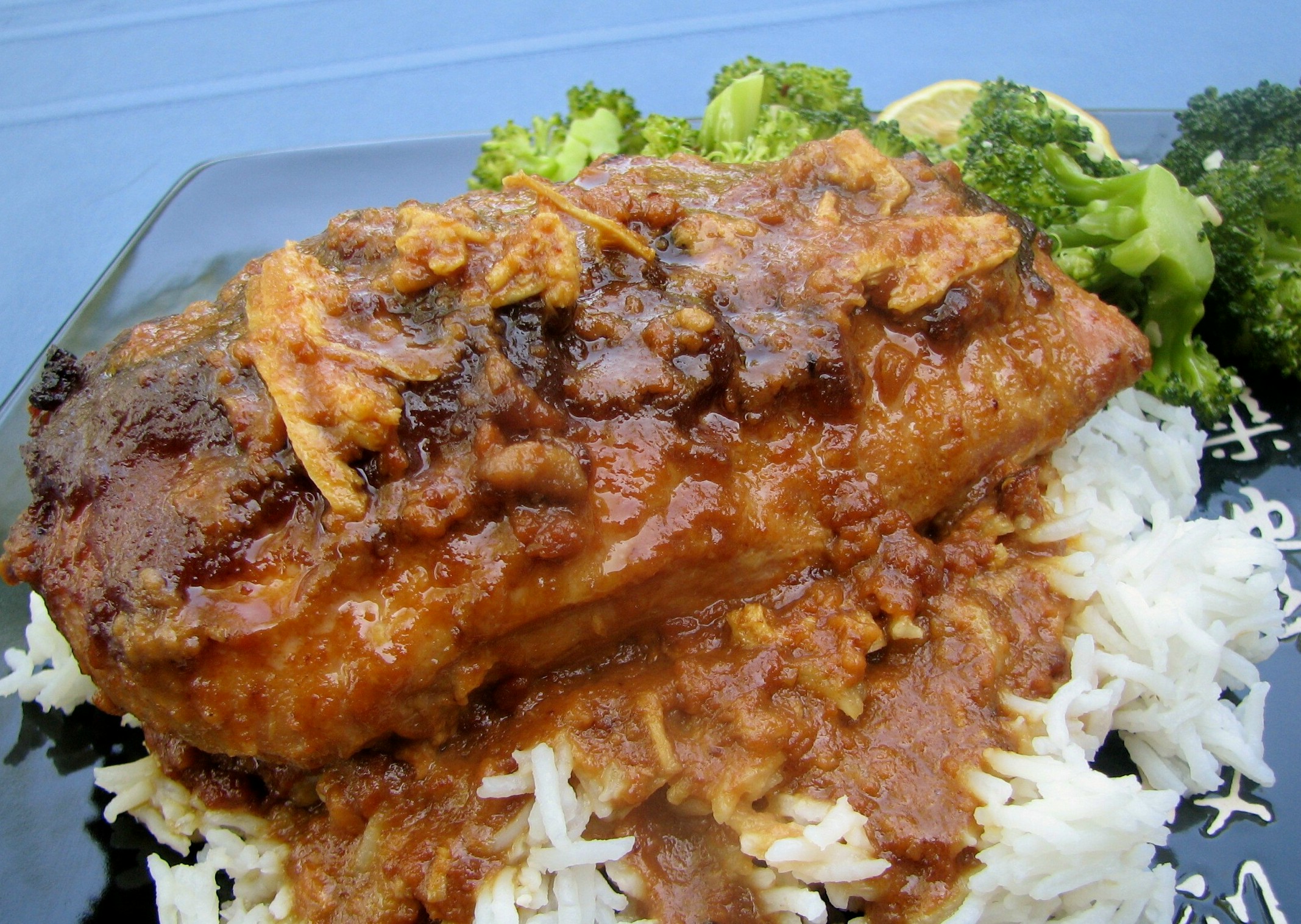 CROCK POT PEANUT CHICKEN