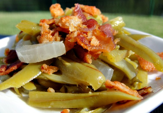 ❃  SPANISH GREEN BEANS WITH BACON