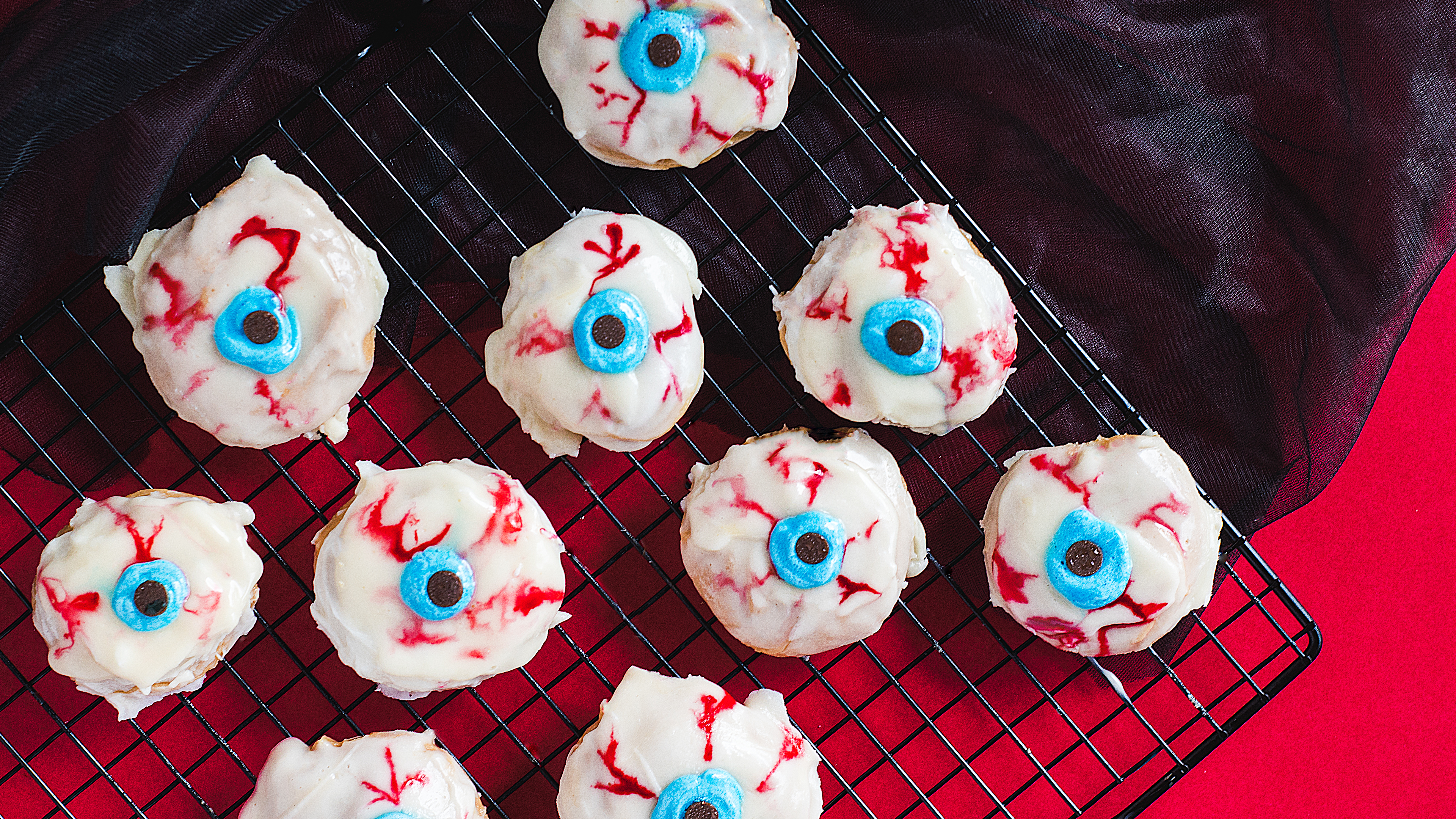 Halloween Eyeball Cookies