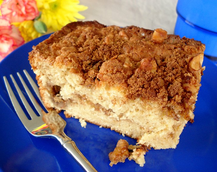 HARRY'S COFFEE BREAK CINNAMON CAKE