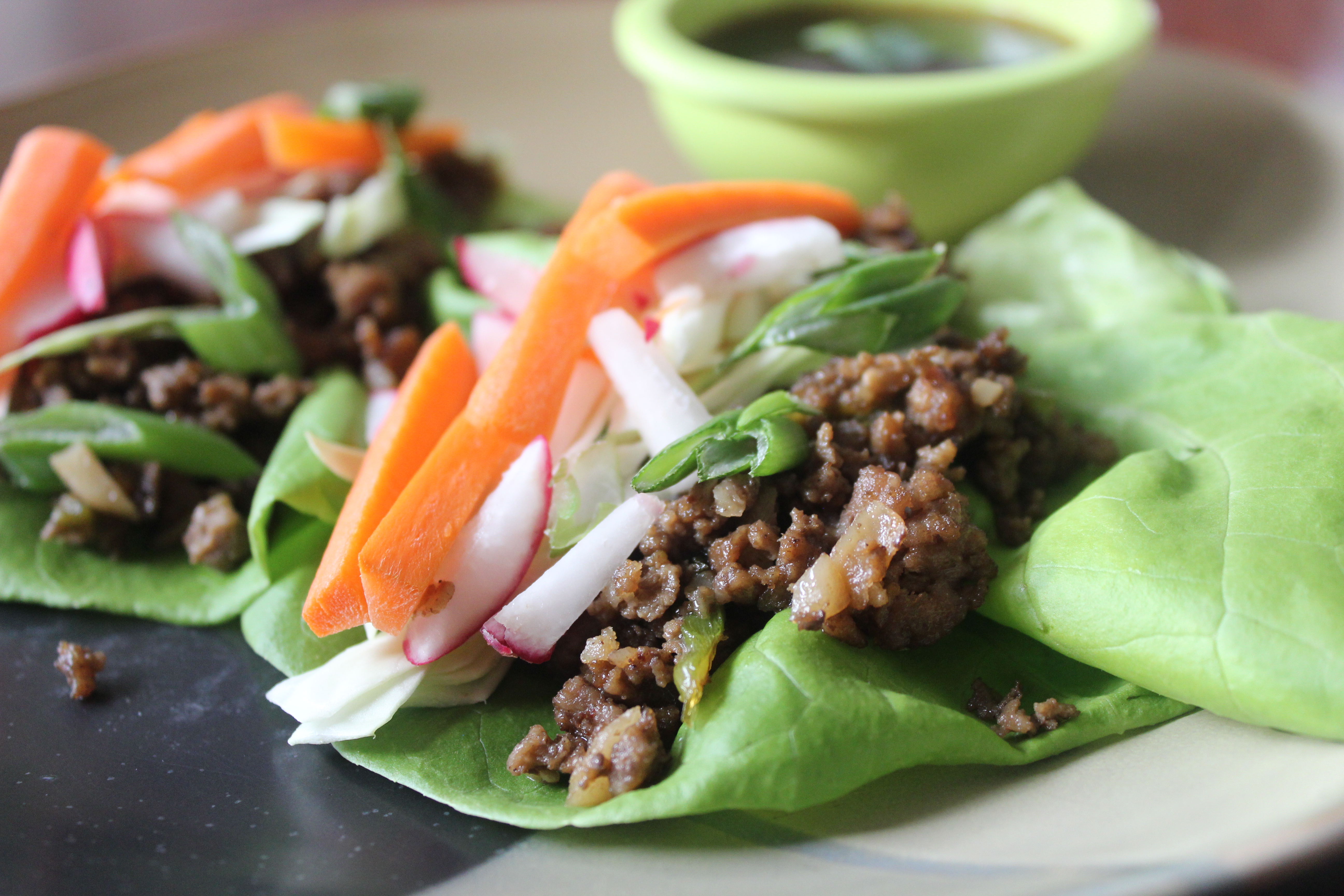 CHINESE SPICY BEEF LETTUCE WRAPS