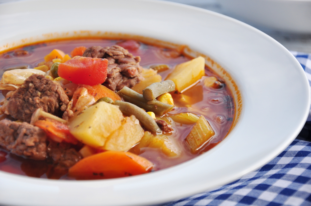 STACY'S FAVORITE VEGETABLE BEEF SOUP