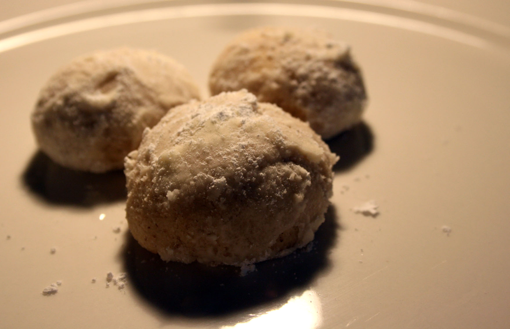 CLASSIC MEXICAN WEDDING COOKIES