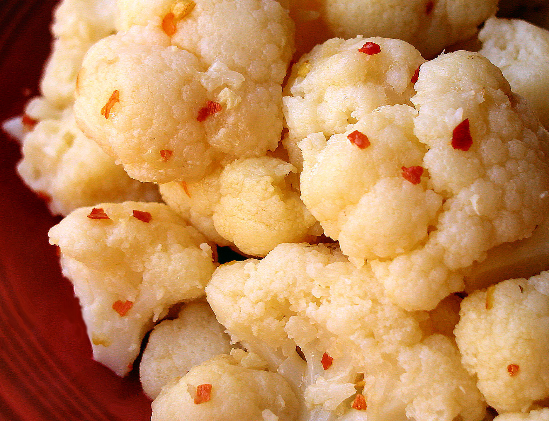 GARLIC SAUTEED CAULIFLOWER