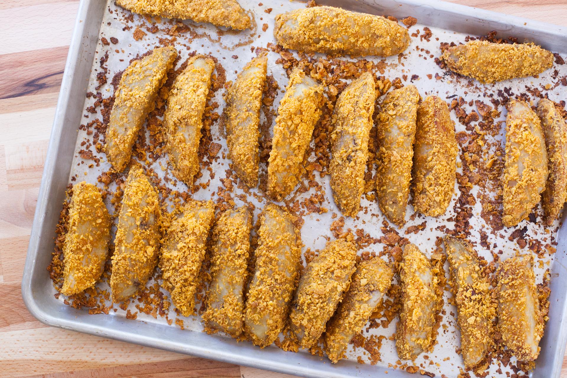 EASY CRISPY CORNFLAKE POTATOES