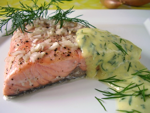 SALMON WITH MUSTARD SAUCE.