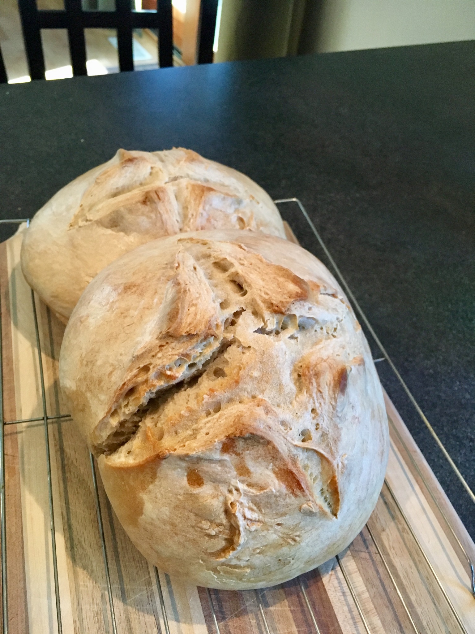 CLASSIC SAN FRANCISCO SOURDOUGH BREAD