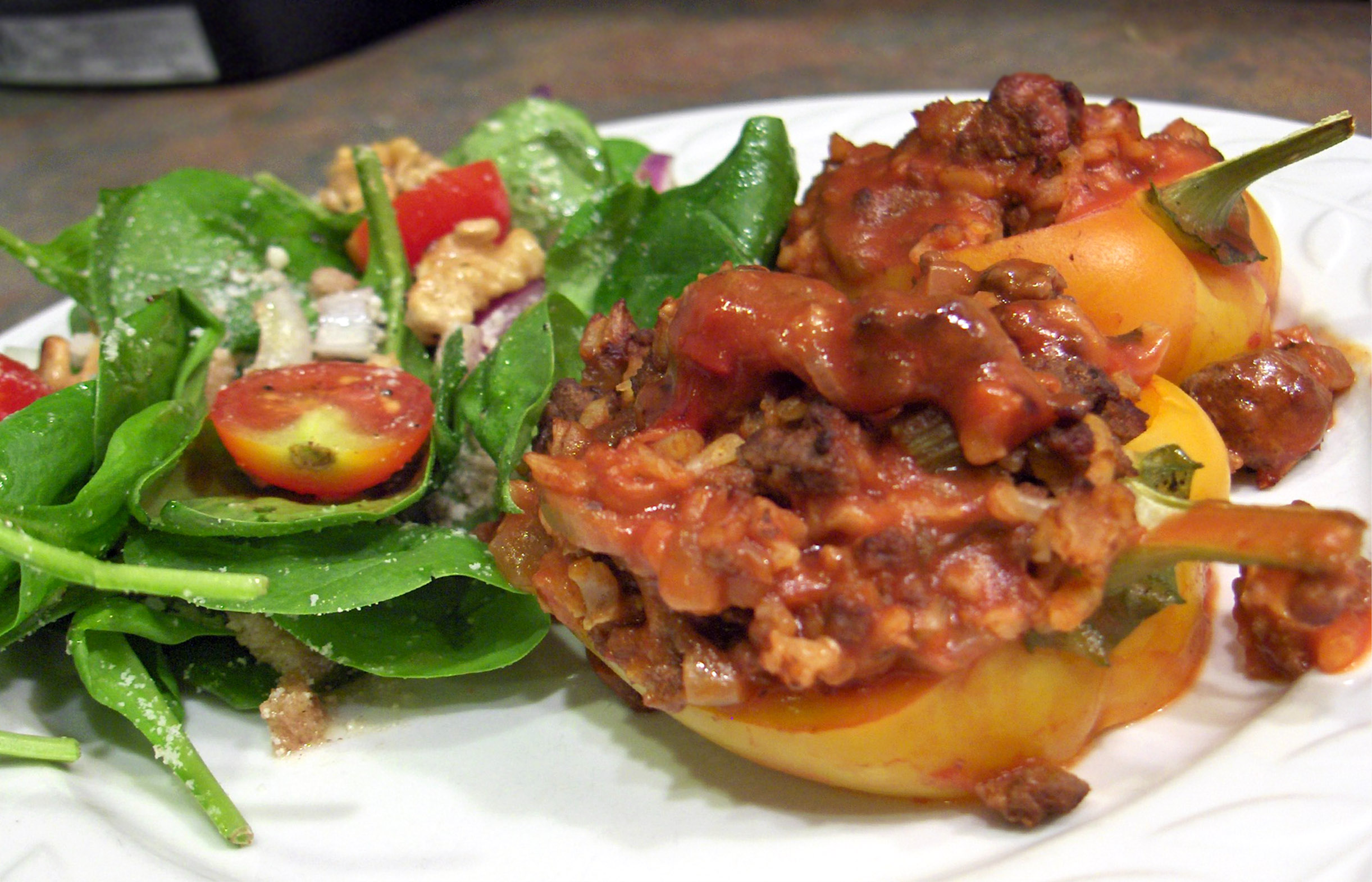 GROUND BEEF STUFFED GREEN BELL PEPPERS