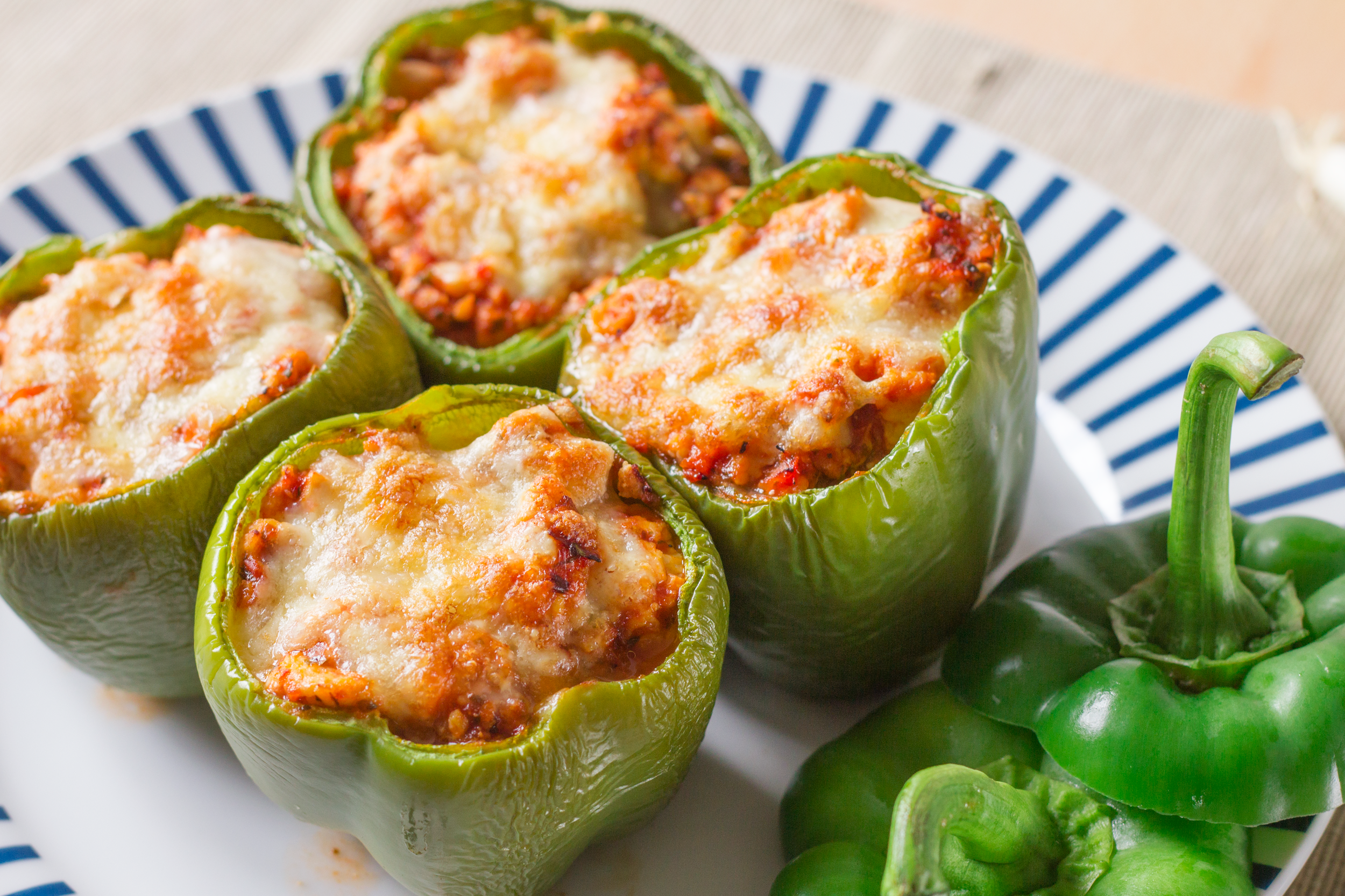 🎼 Healty LOW CARB STUFFED BELL PEPPERS
