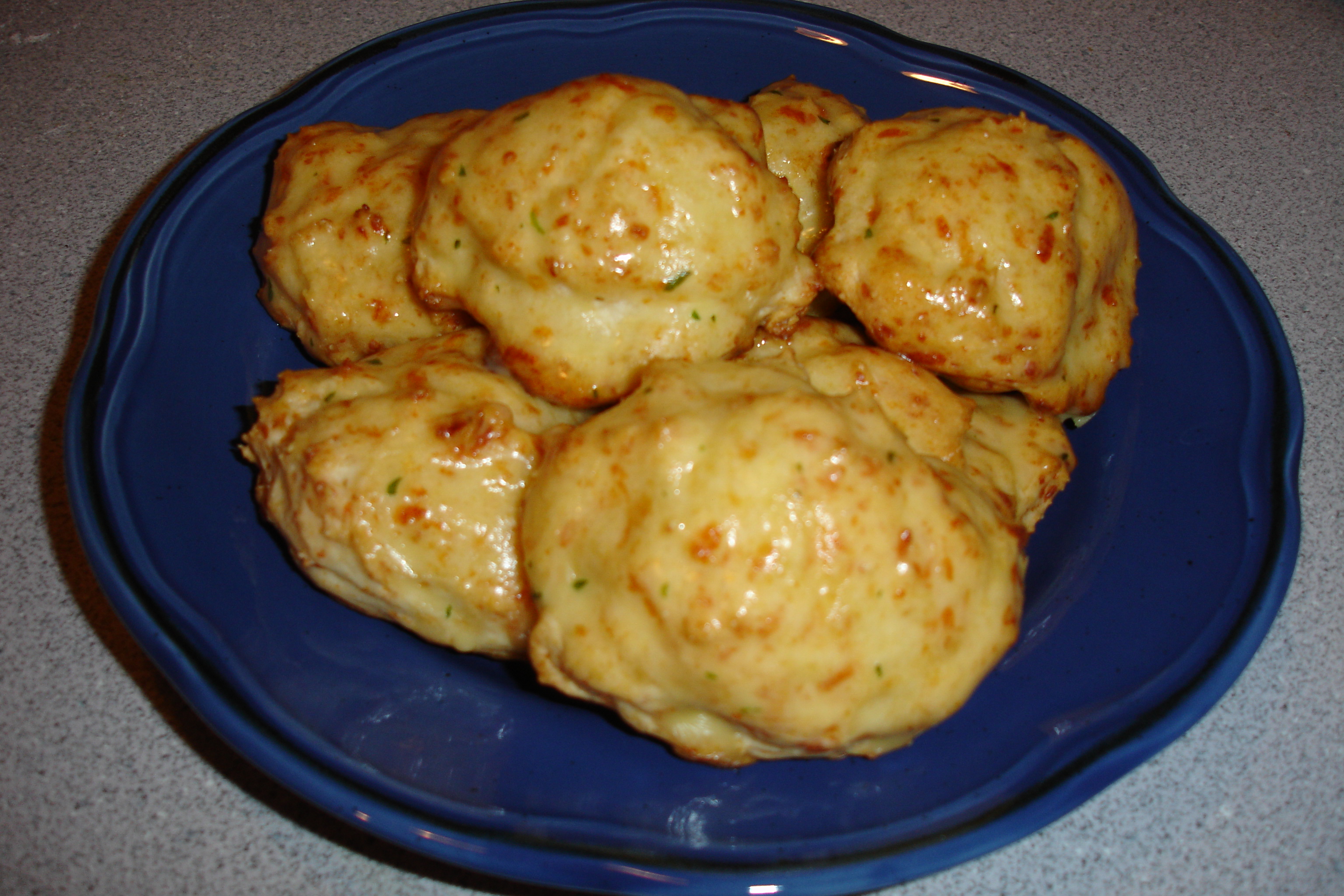 Copycat Red Lobster Biscuits - Spaceships and Laser Beams