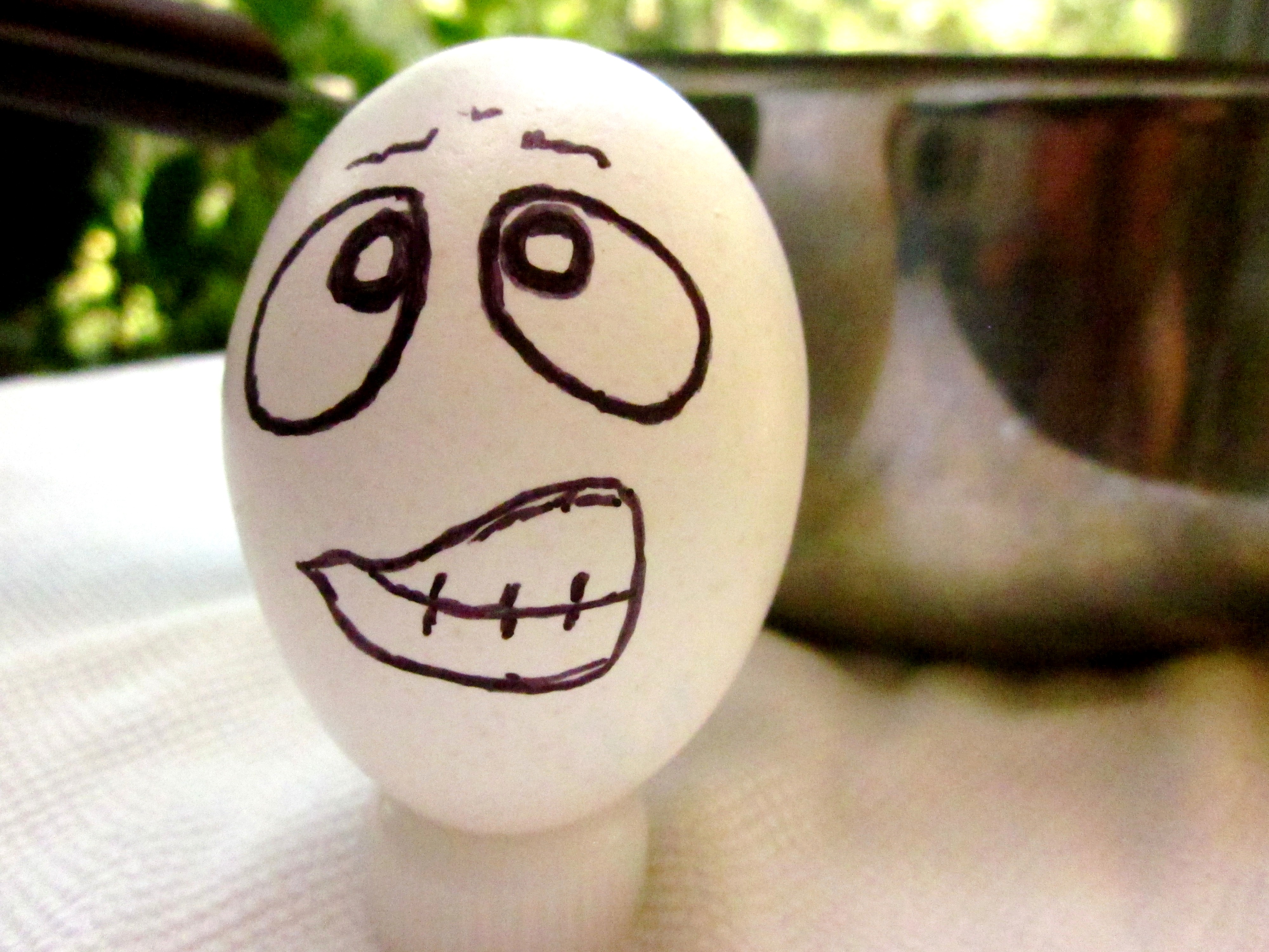 EGG PEELING FOR EGG SALAD EGG PEELING FOR EGG SALAD