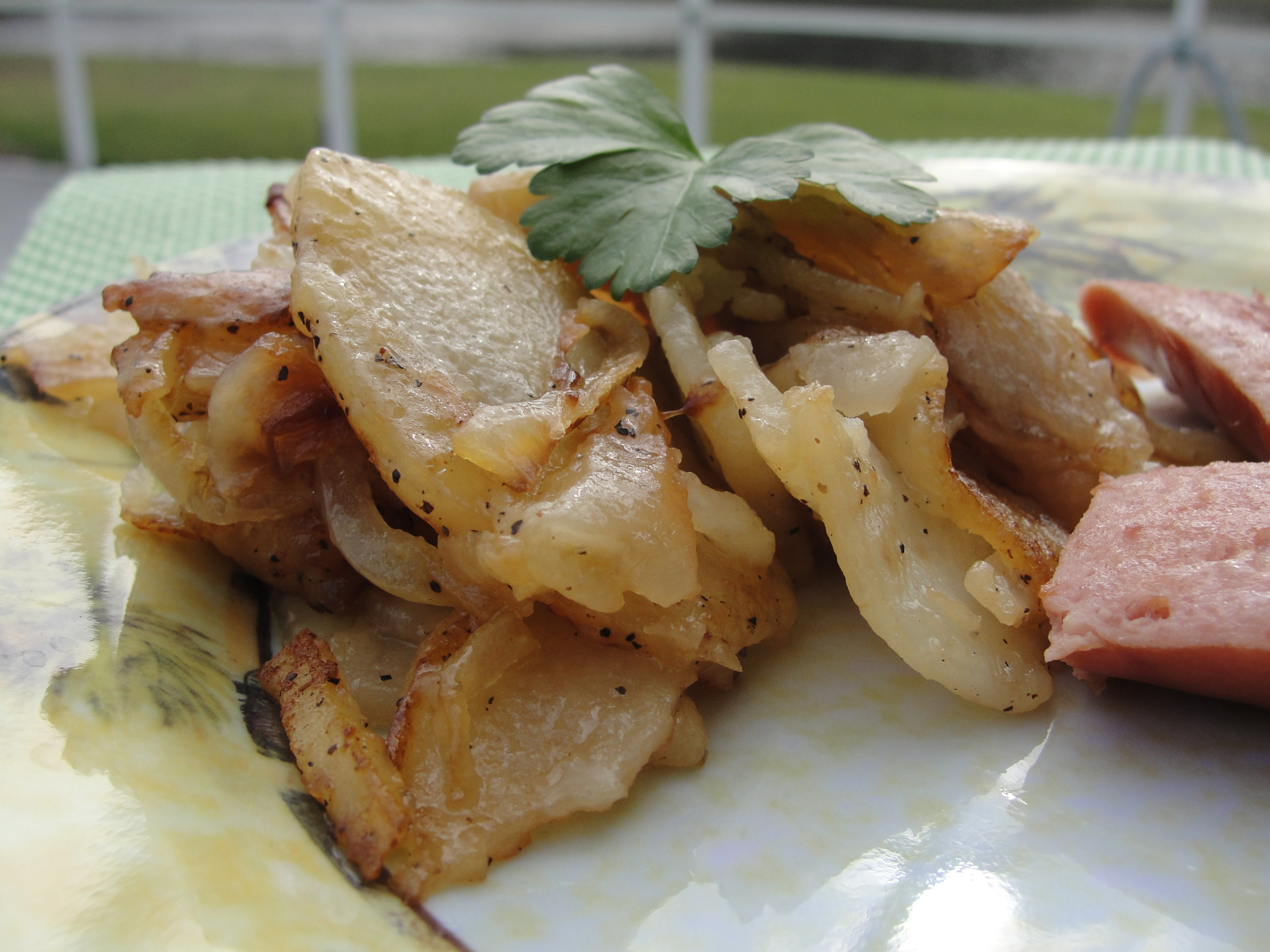 Butter Steamed New Potatoes (Smordampete Nypoteter) Recipe 