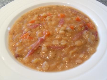 Ⓔ Easy SLOW COOKER SPLIT PEA AND HAM SOUP