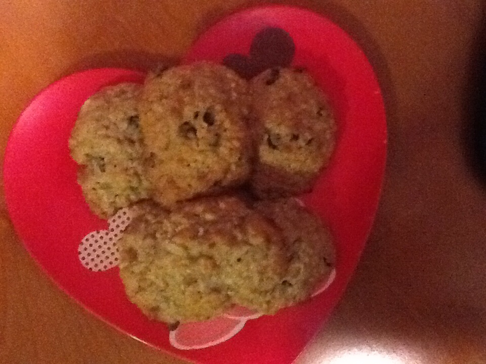 HEAVENLY BANANA OATMEAL CHOCOLATE CHIP COOKIES