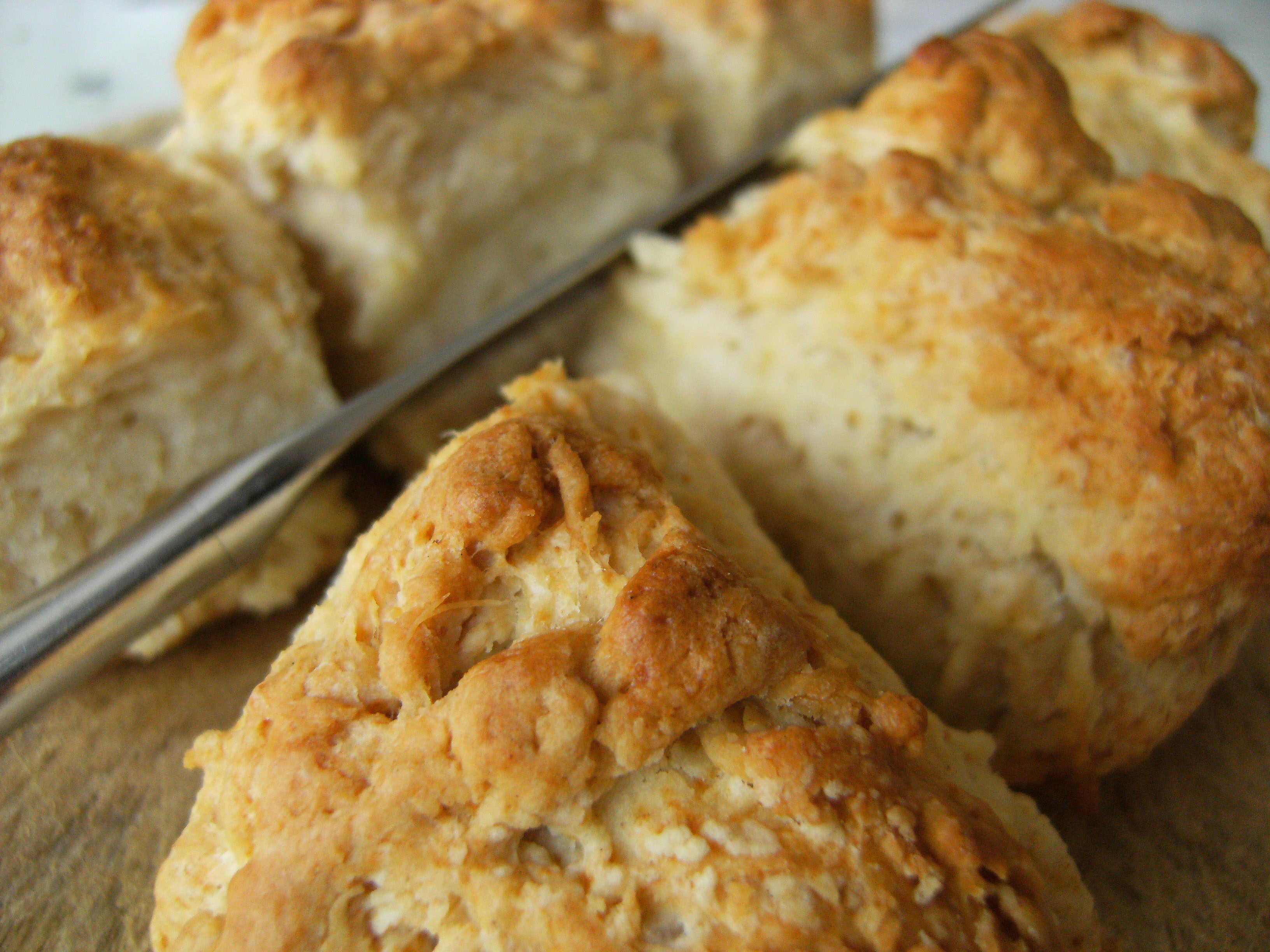 BUTTERY FARM BISCUITS