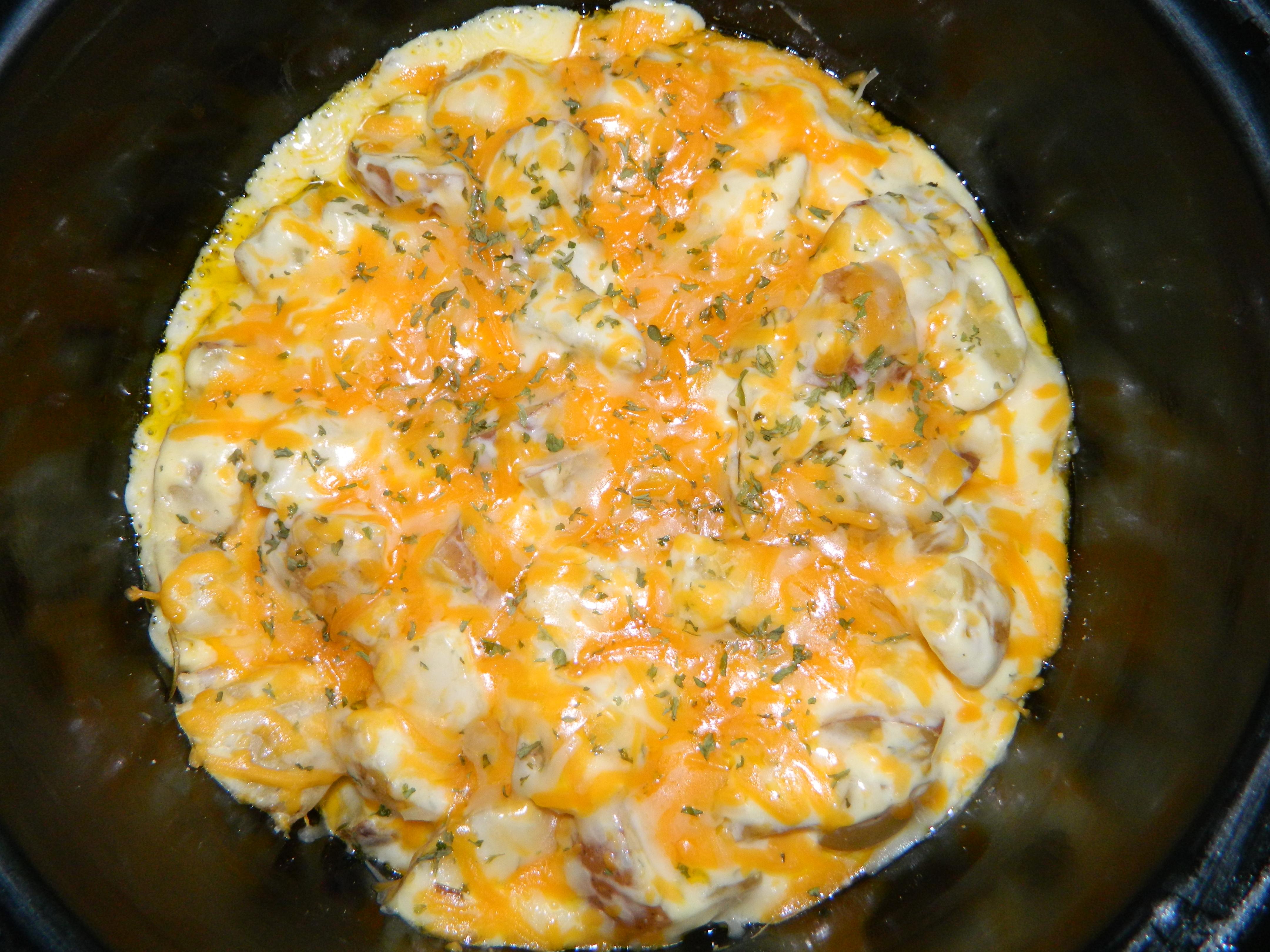 ❁ How To CHEESY CROCK POT POTATOES