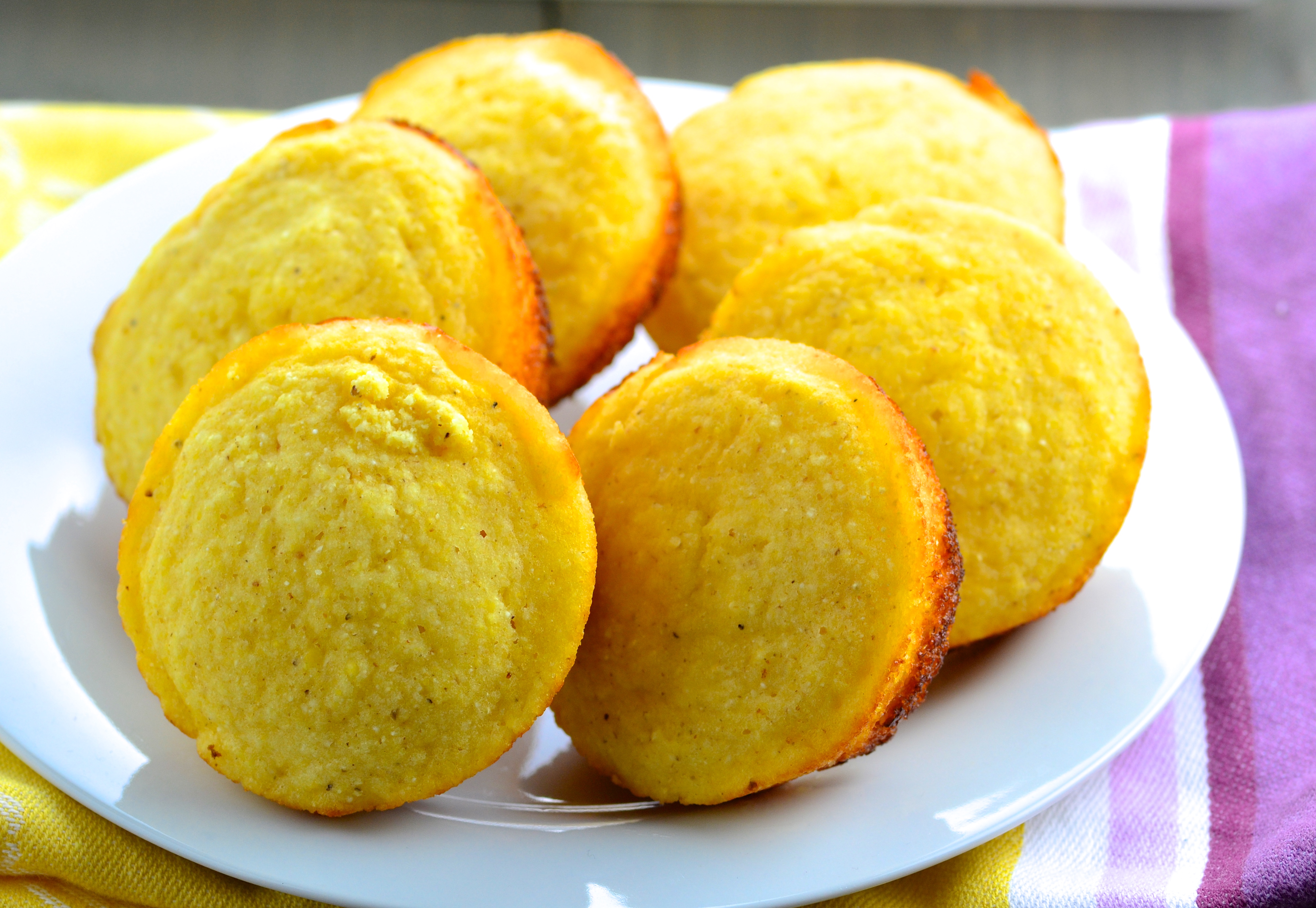 BUTTERMILK CORNBREAD