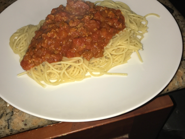 MAMA'S SPAGHETTI WITH MEAT SAUCE