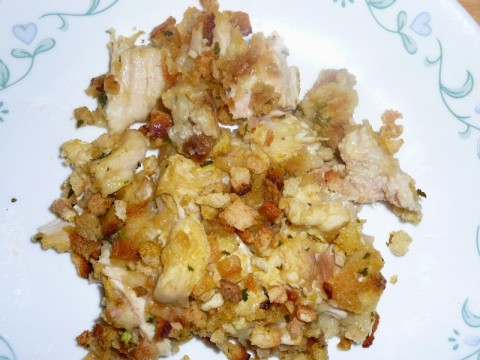 EASY CHICKEN AND STUFFING CASSEROLE