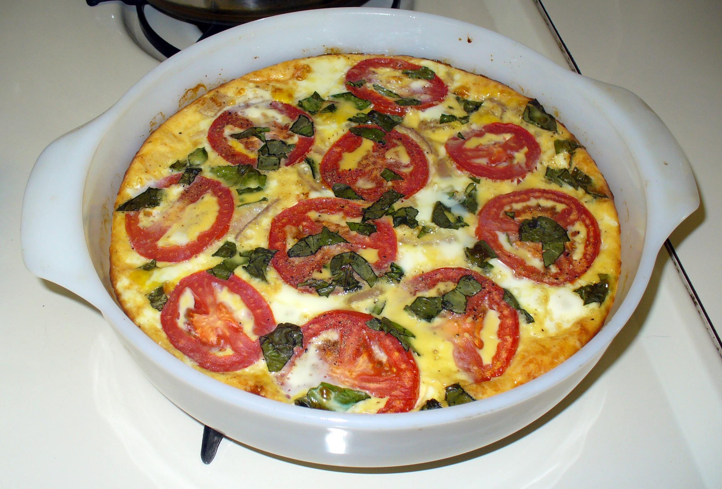 CRUSTLESS TOMATO QUICHE