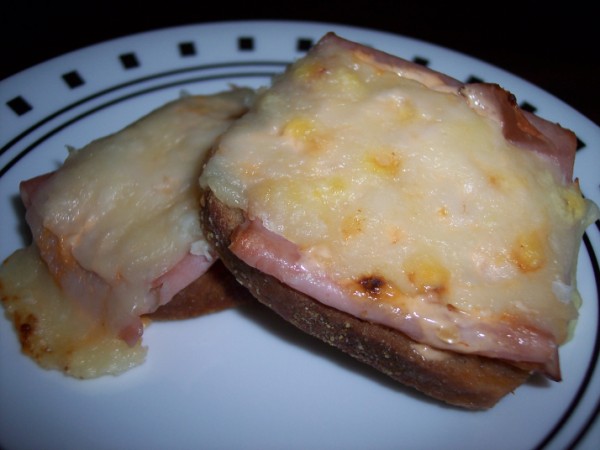 MINI-REUBEN APPETIZERS