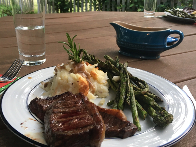 BEEF GRAVY BEEF GRAVY