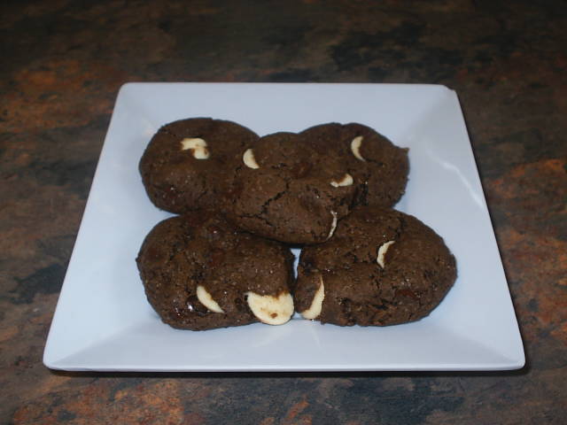 LOW-FAT DOUBLE CHOCOLATE CHIP COOKIES