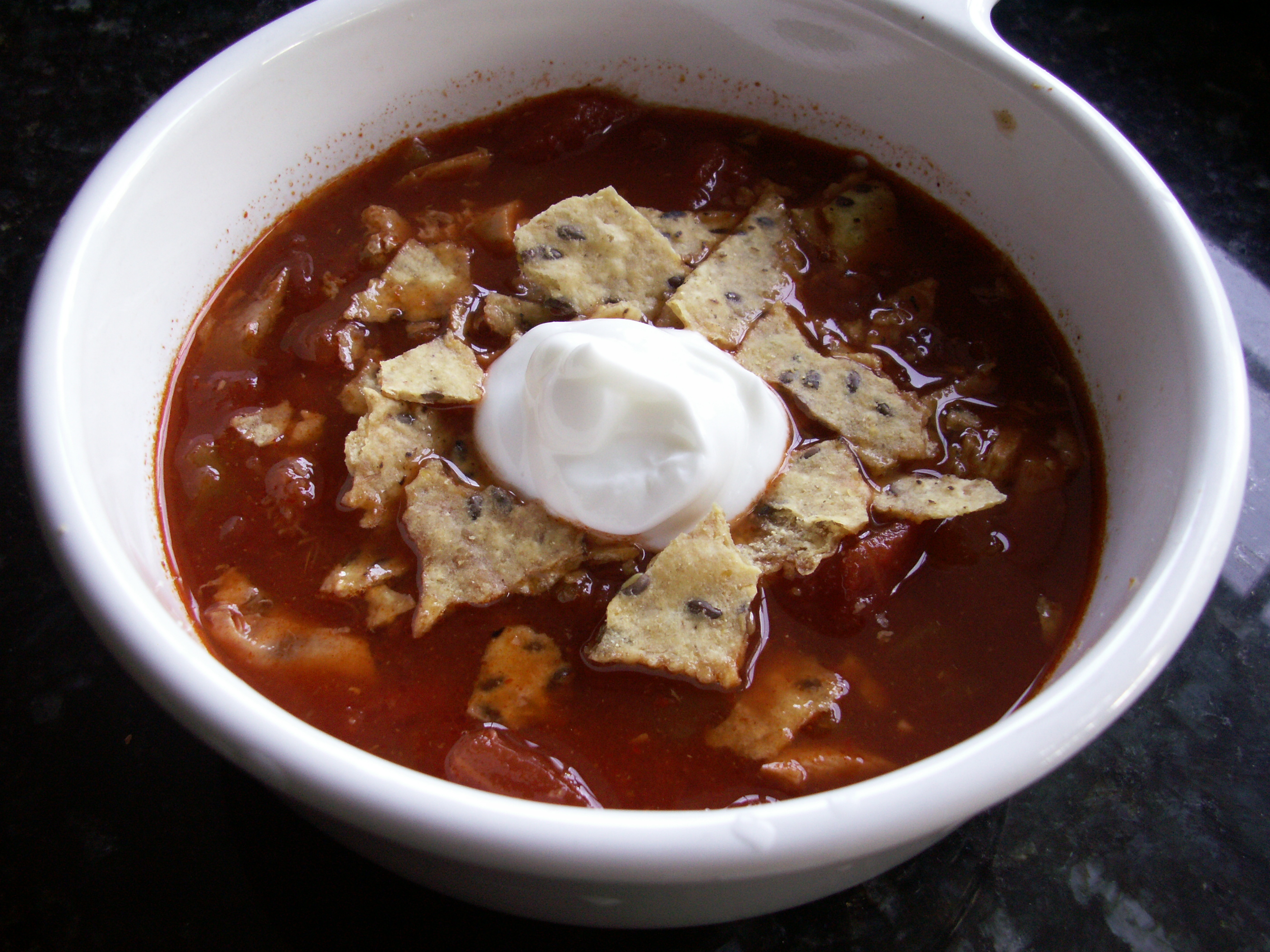 CROCK POT -CHICKEN TORTILLA SOUP