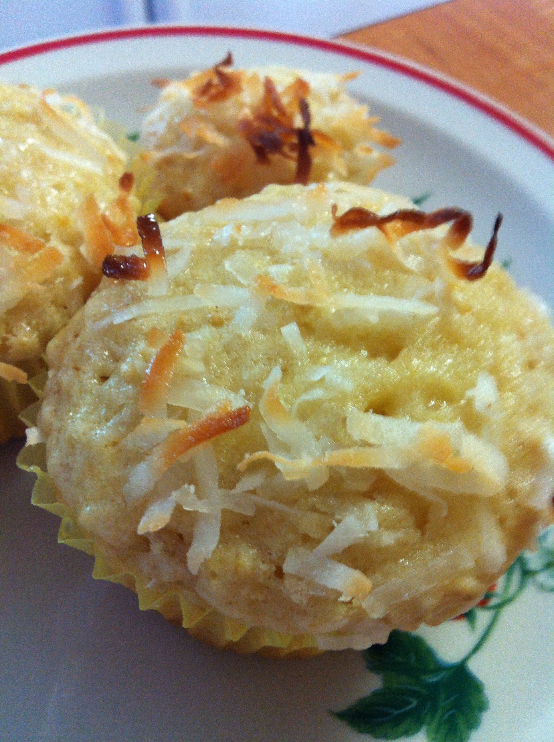 LEMON COCONUT MUFFINS