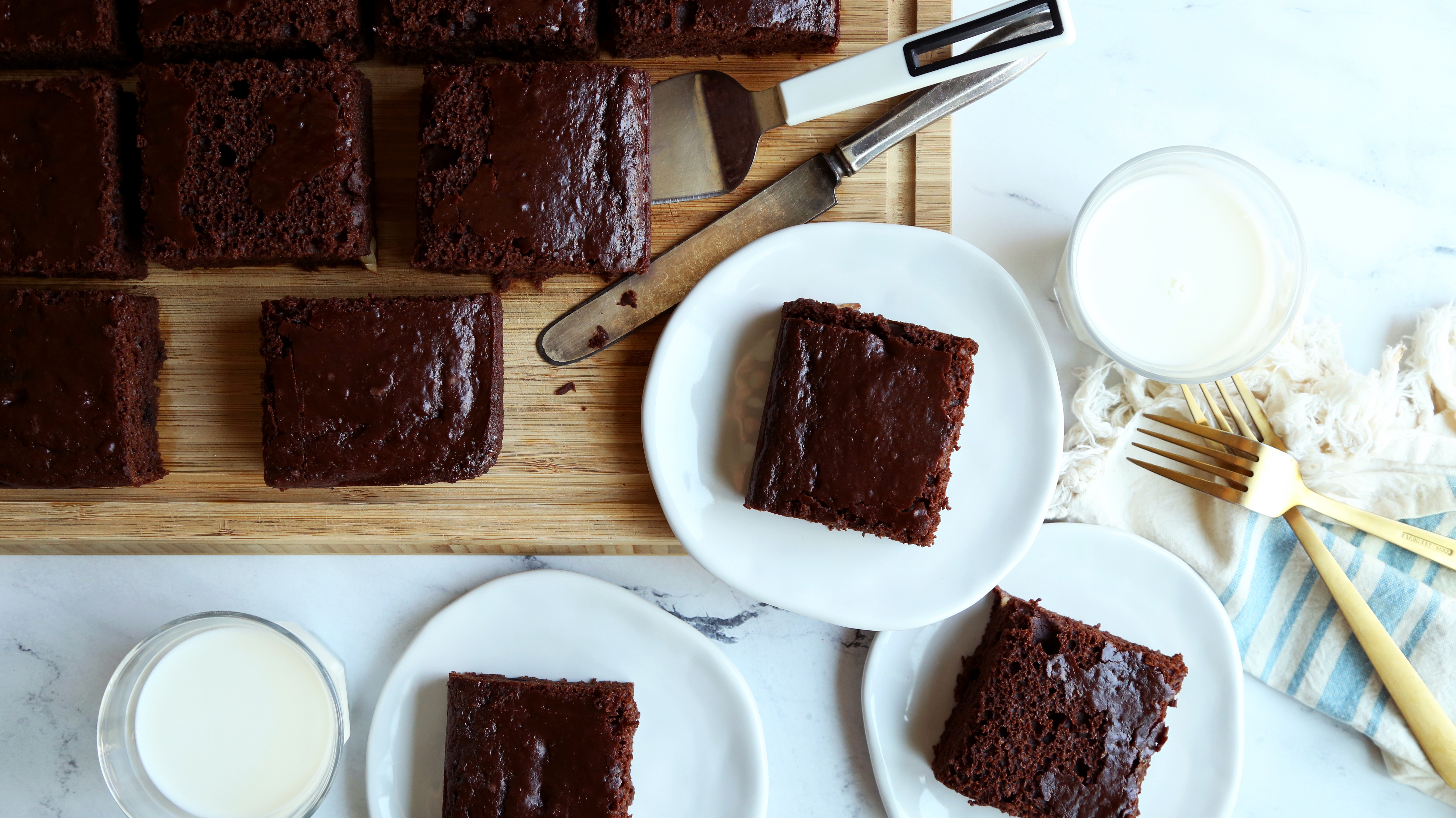 Death by Chocolate Cake - Best Chocolate Cake Recipe | Bonni Bakery
