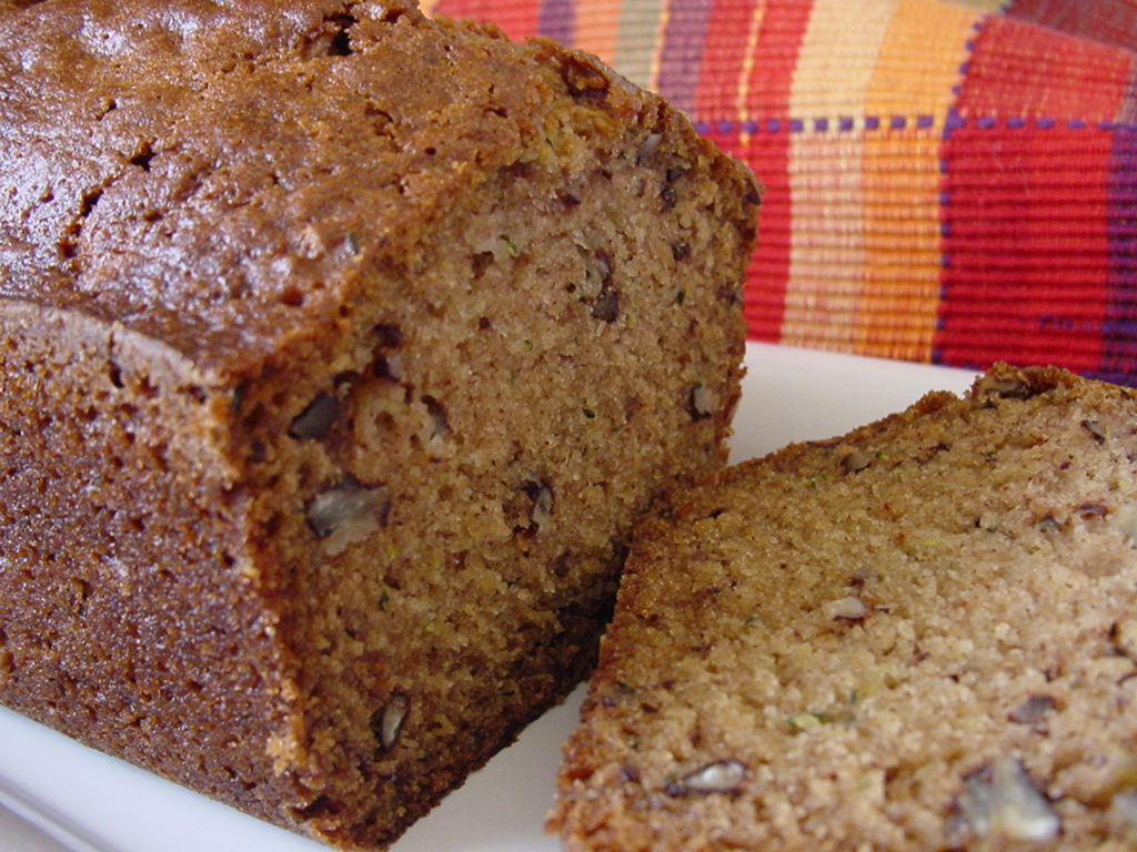 MY BEST ZUCCHINI BREAD