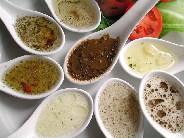 BASIC VINAIGRETTE DRESSING WITH 8 VARIATIONS