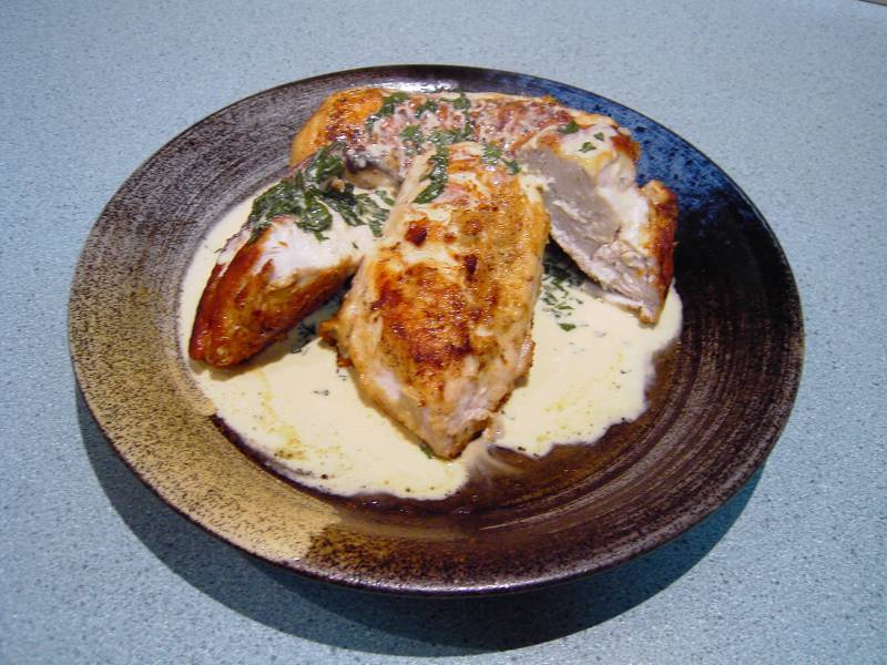 CHICKEN WITH BASIL AND PARMESAN