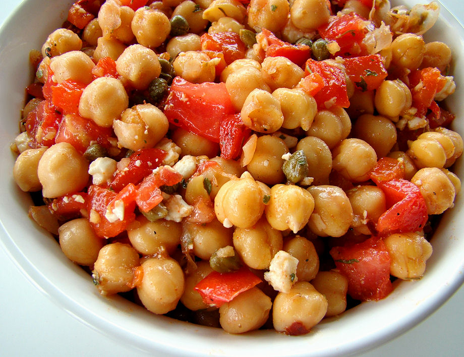 ❋ The Best CHICKPEA SALAD WITH CUMIN VINAIGRETTE