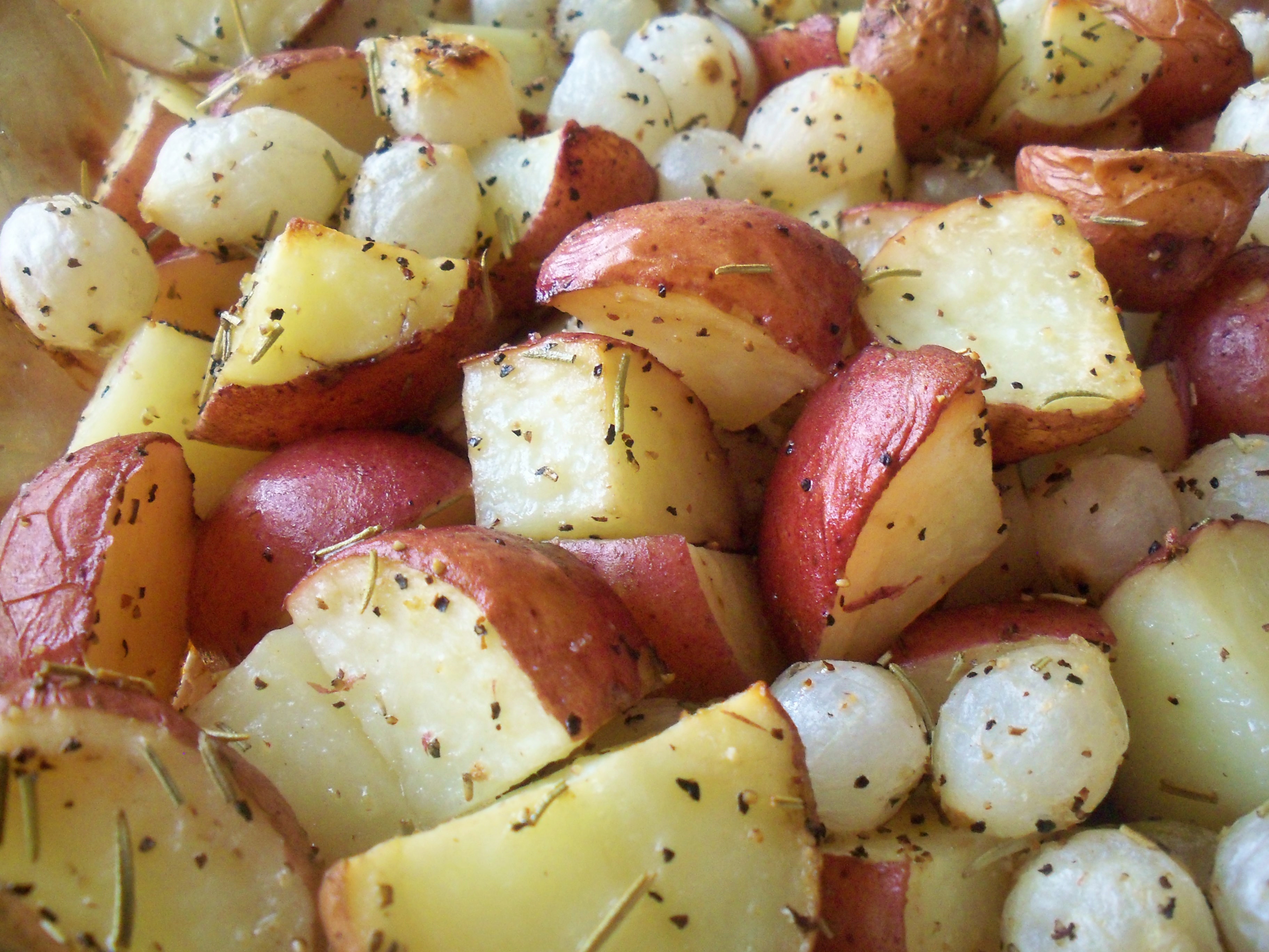 POTATOES AND ONIONS (ADAPTED FROM GIADA DE LAURENTIIS)