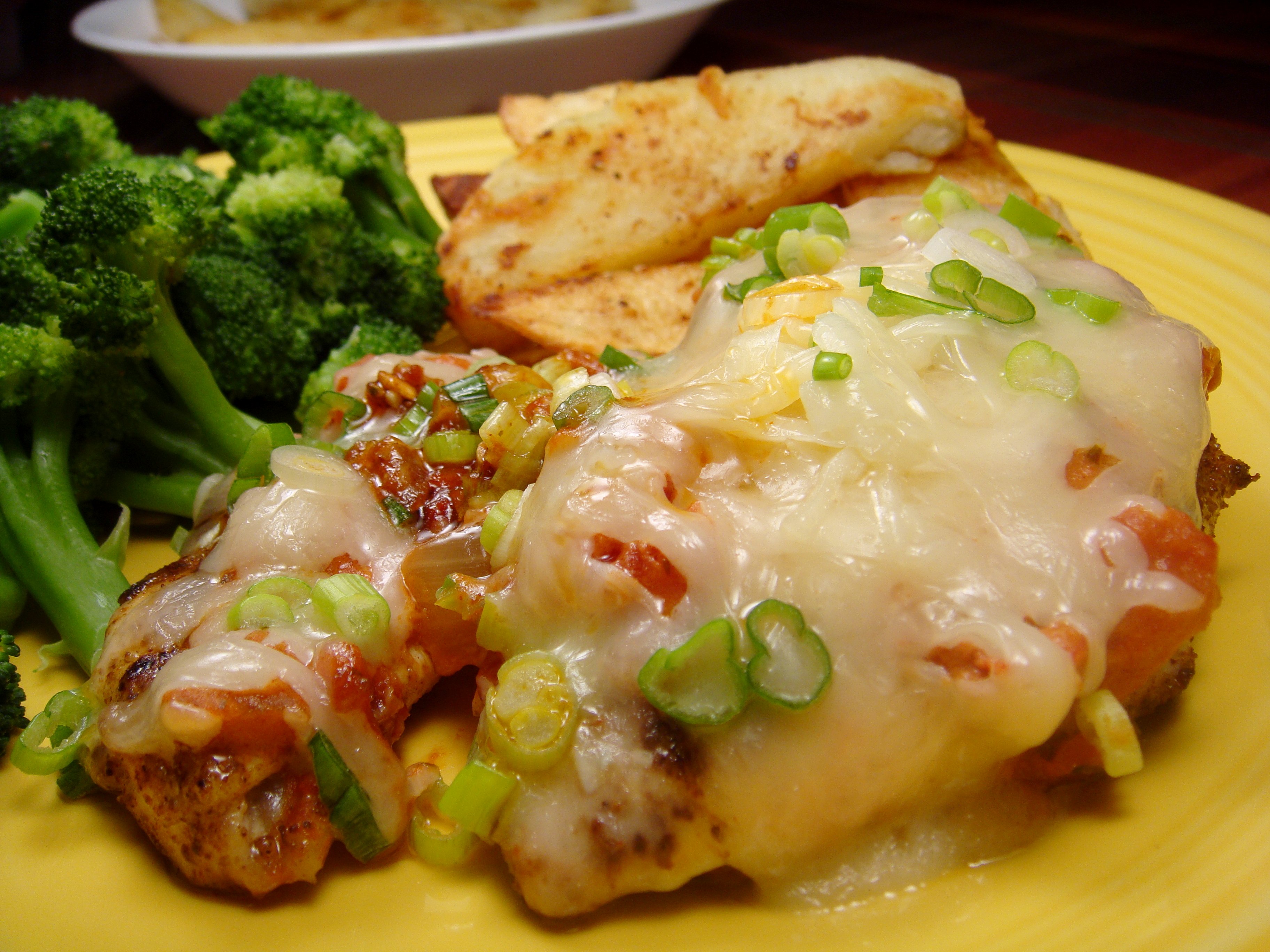 SOUTHWESTERN CHICKEN SKILLET