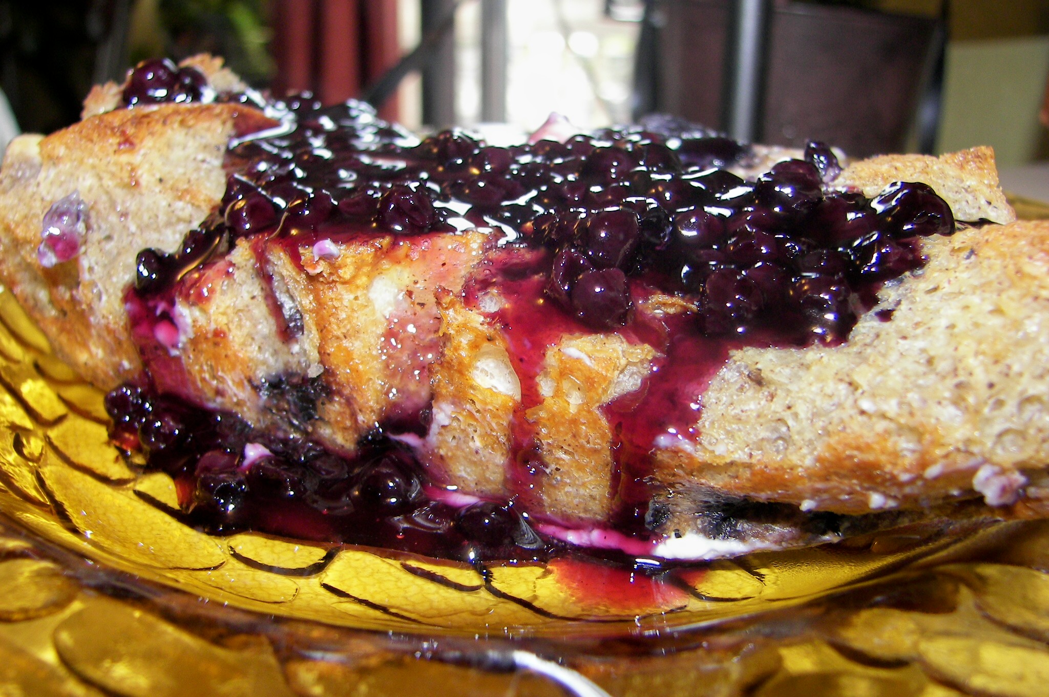 ✔  FREEZER BLUEBERRY FRENCH TOAST CASSEROLE