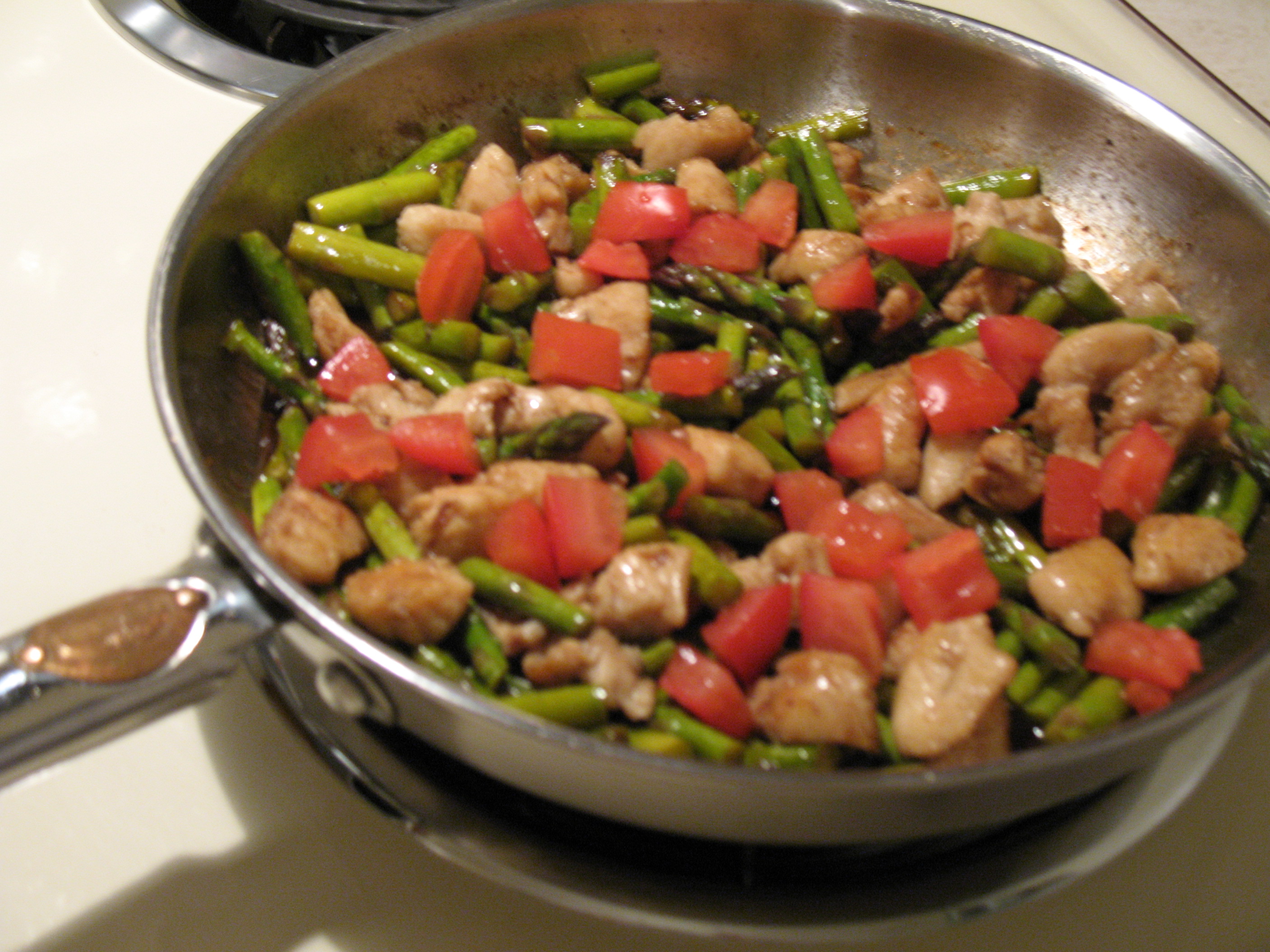 BALSAMIC CHICKEN AND VEGGIES BALSAMIC CHICKEN AND VEGGIES