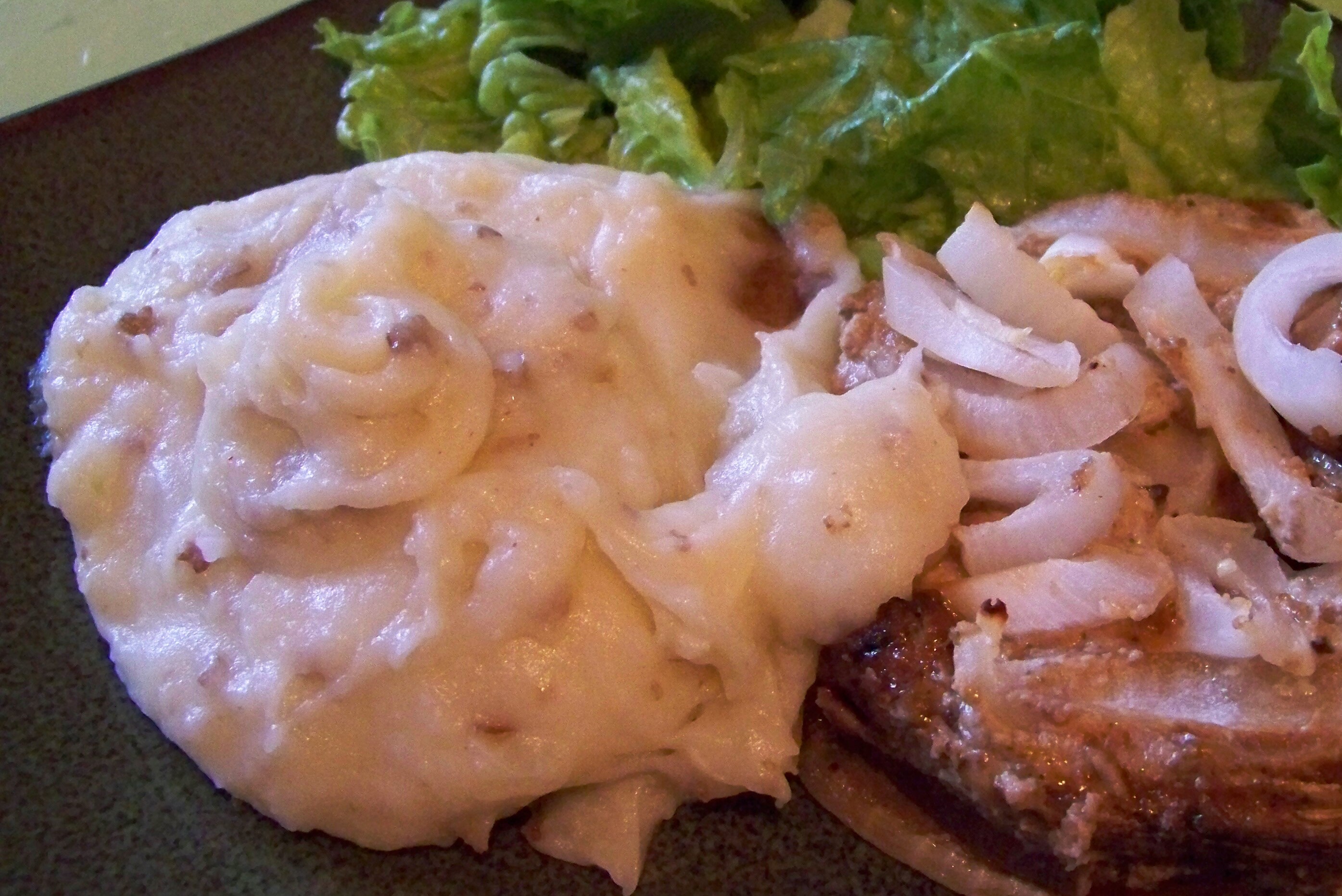 CREAMY VEGAN MASHED POTATOES