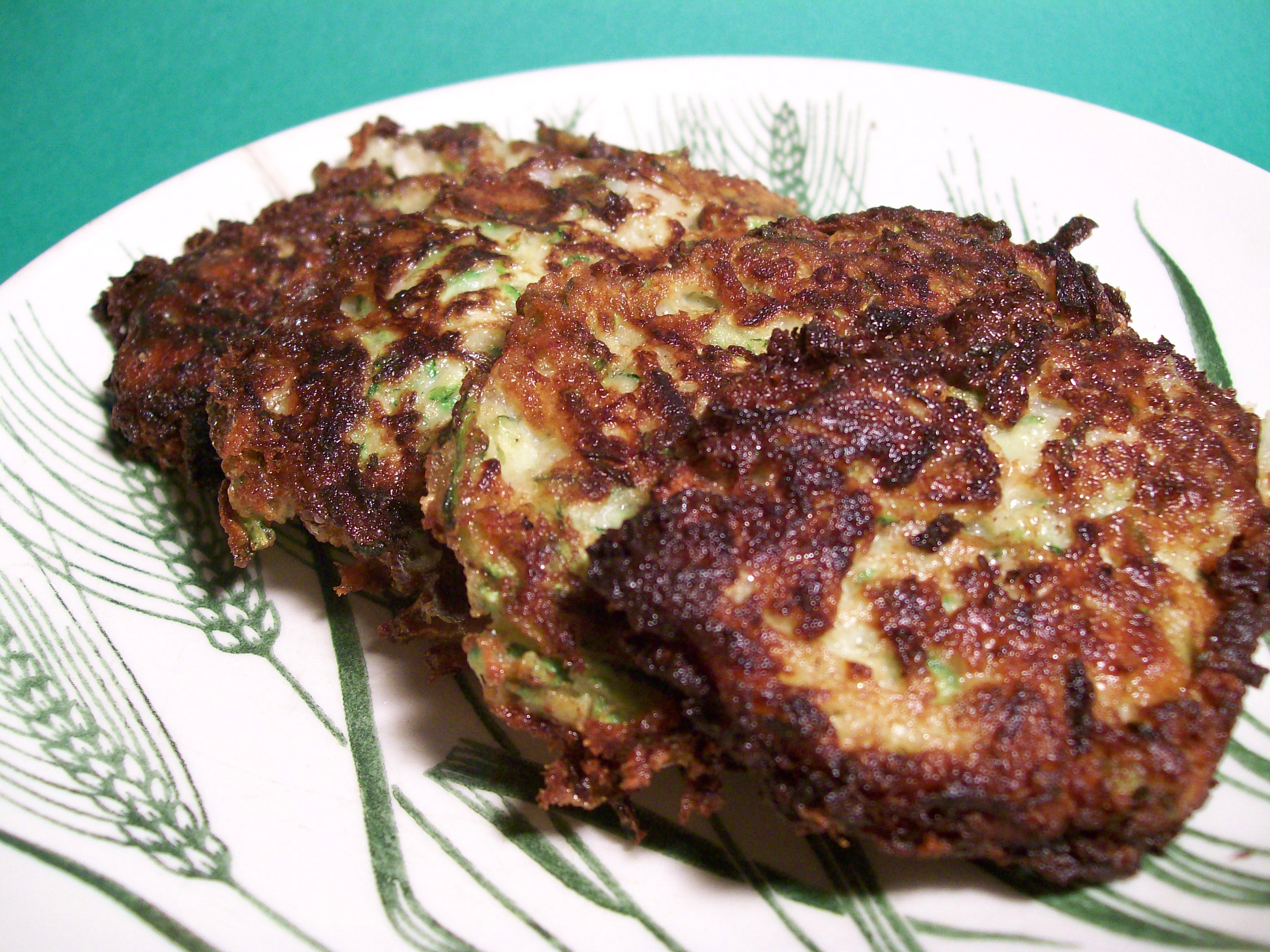 KITTENCAL'S ITALIAN ZUCCHINI-MOZZARELLA PATTIES