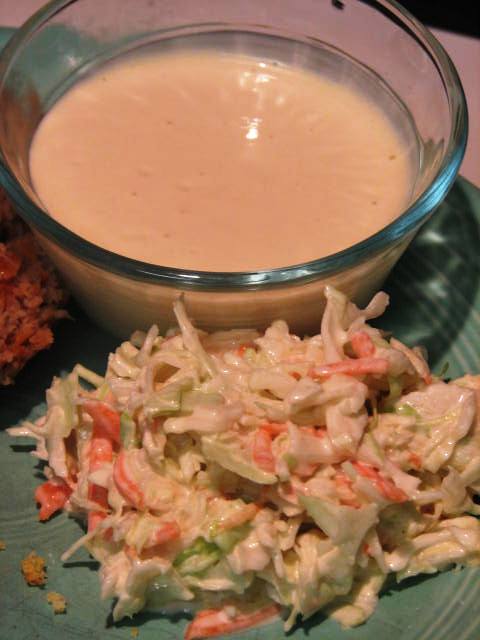 CLASSIC CREAMY COLESLAW DRESSING