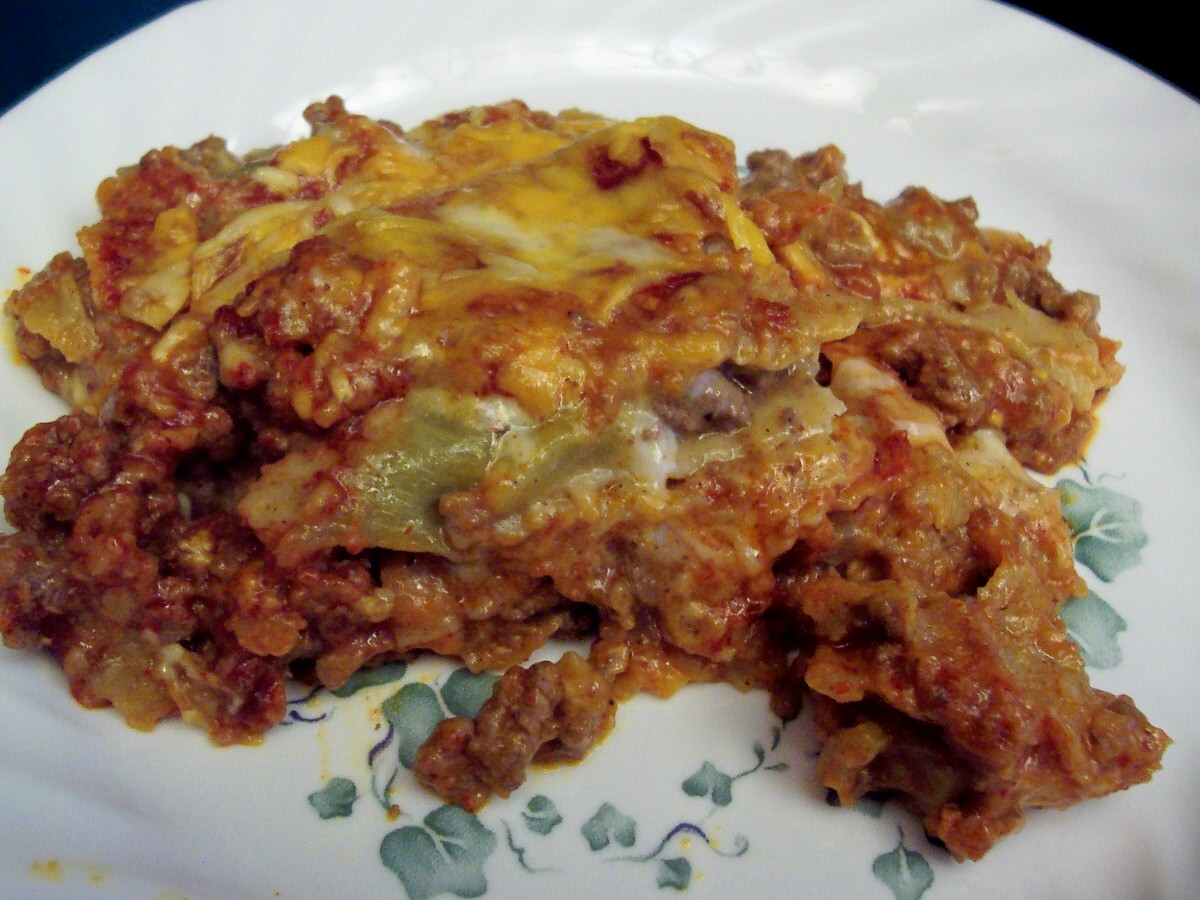 PAULA DEEN'S BAKED BEEF ENCHILADA CASSEROLE