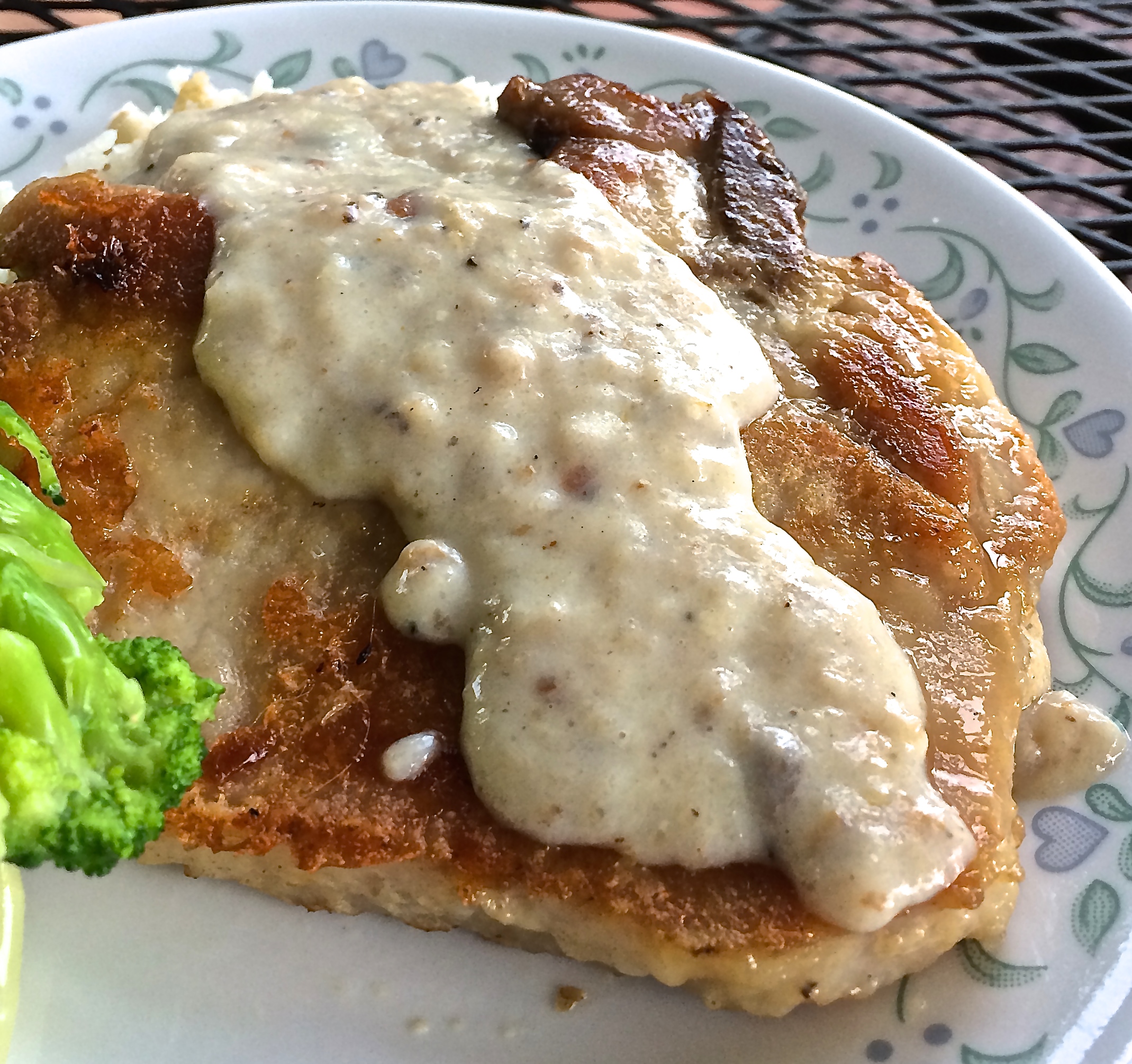 COUNTRY FRIED PORK CHOPS WITH CREAM GRAVY