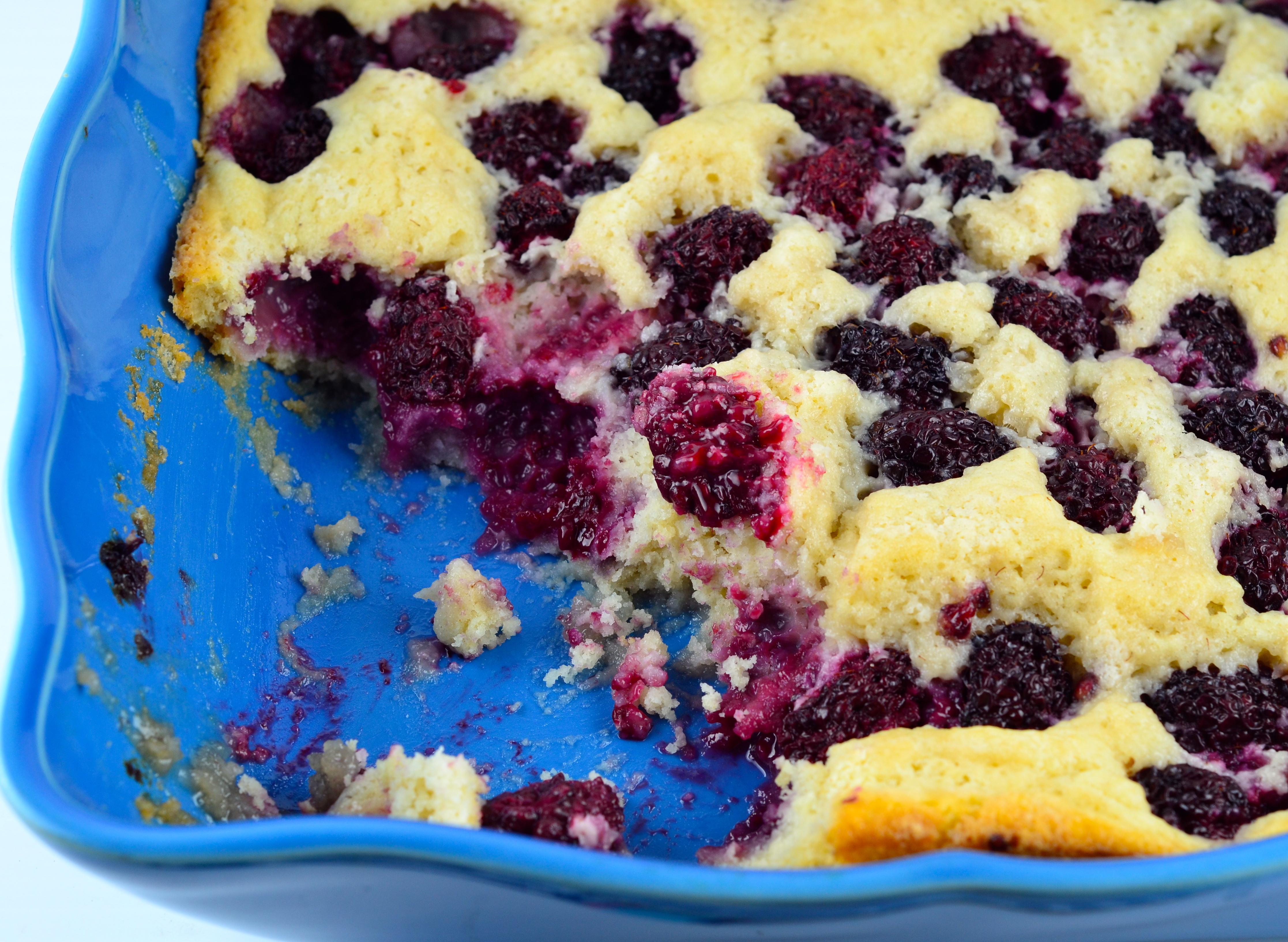 BLACKBERRY COBBLER CAKE