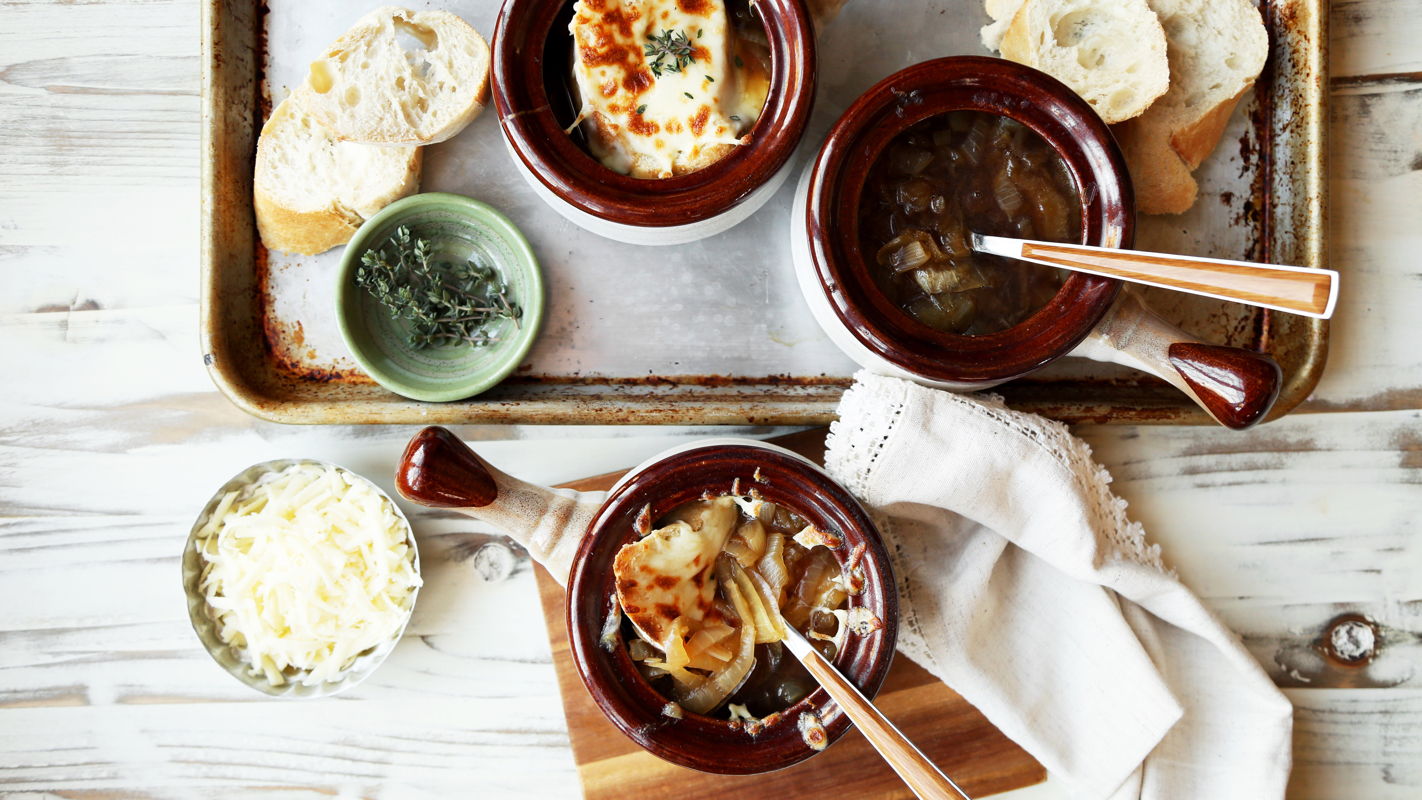 BEST EVER FRENCH ONION SOUP