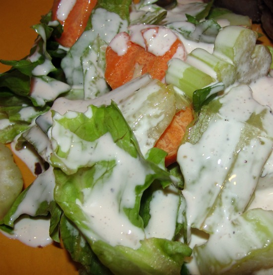 Green Salad with Red Wine Vinaigrette - The Seasoned Mom