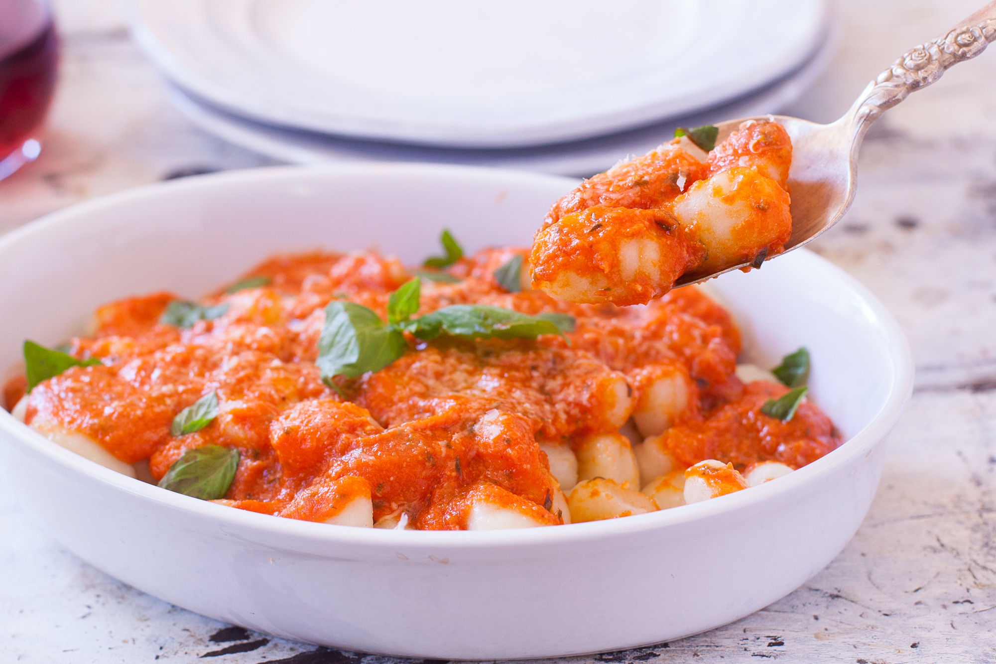 OLIVE GARDEN GNOCCHI WITH SPICY TOMATO AND WINE SAUCE