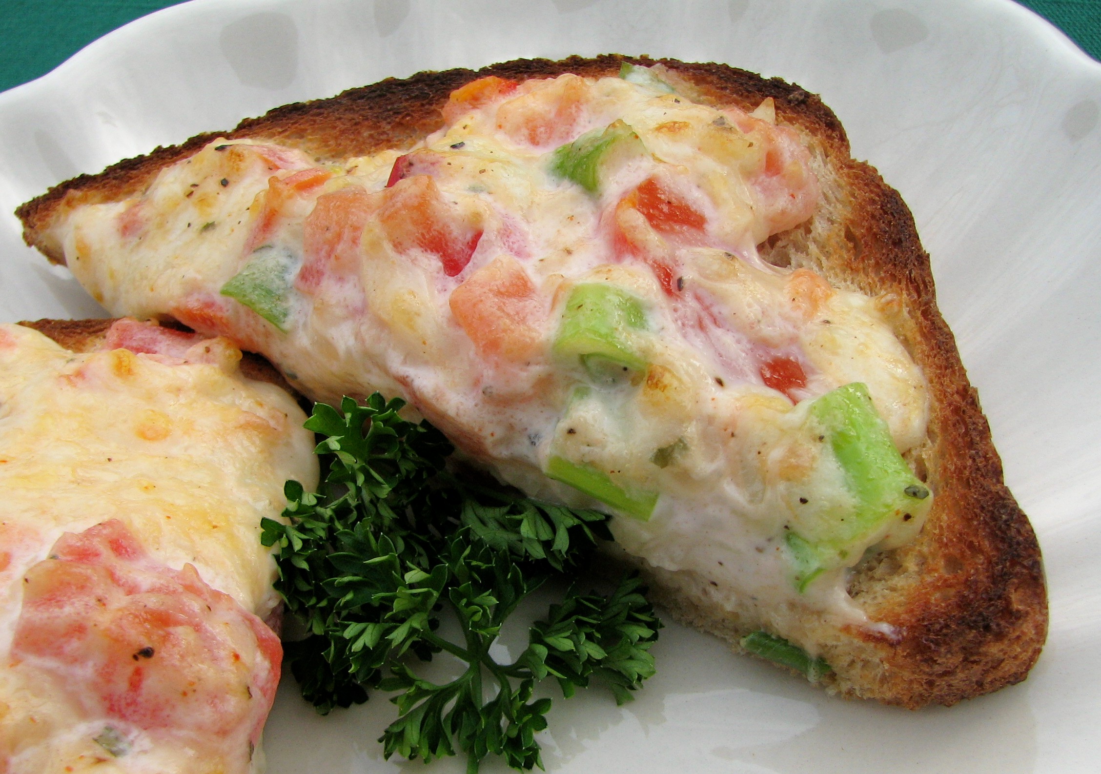 GRILLED CHILE-CHEESE TOASTS