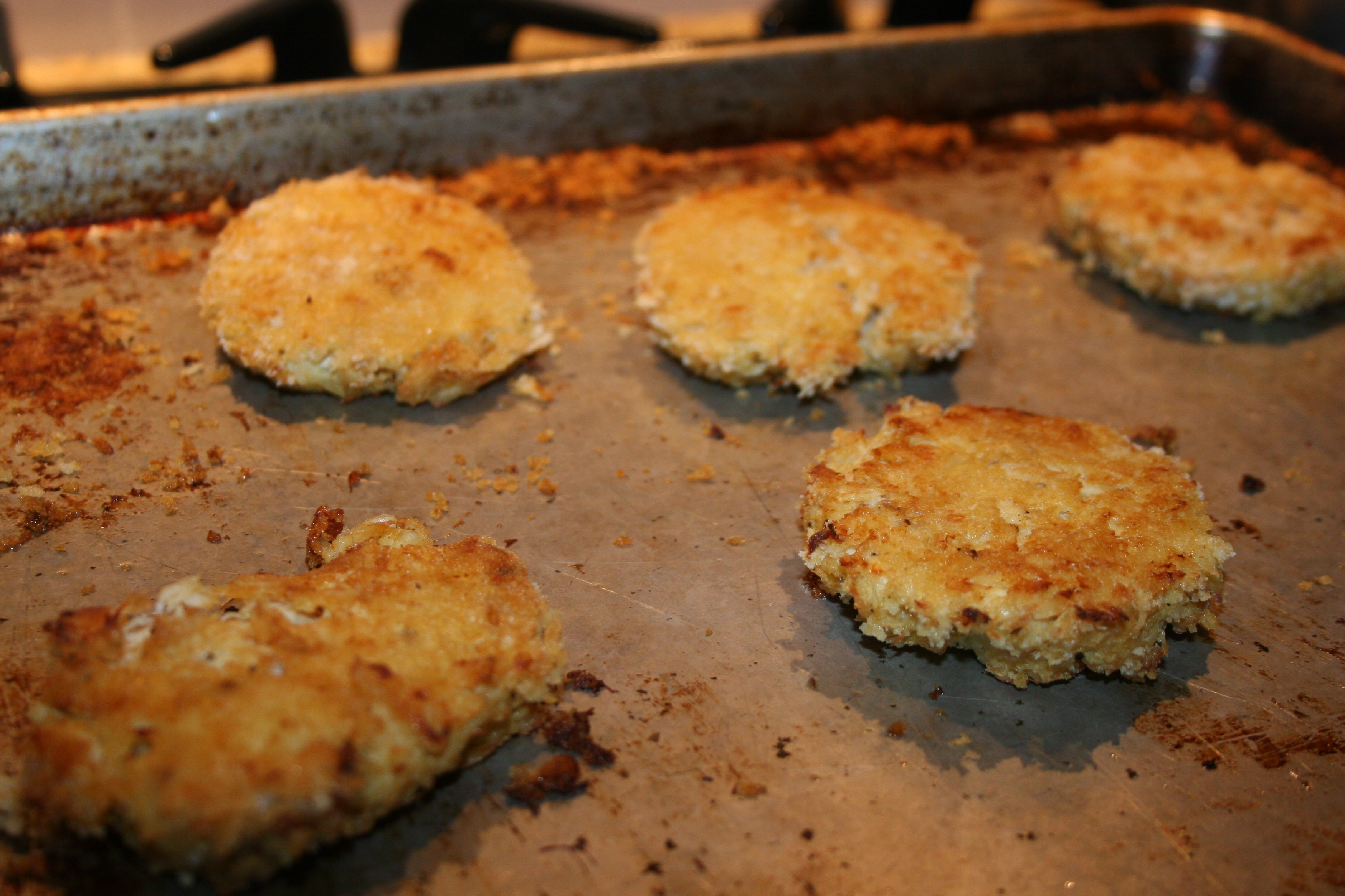 OVEN BAKED CRAB CAKES