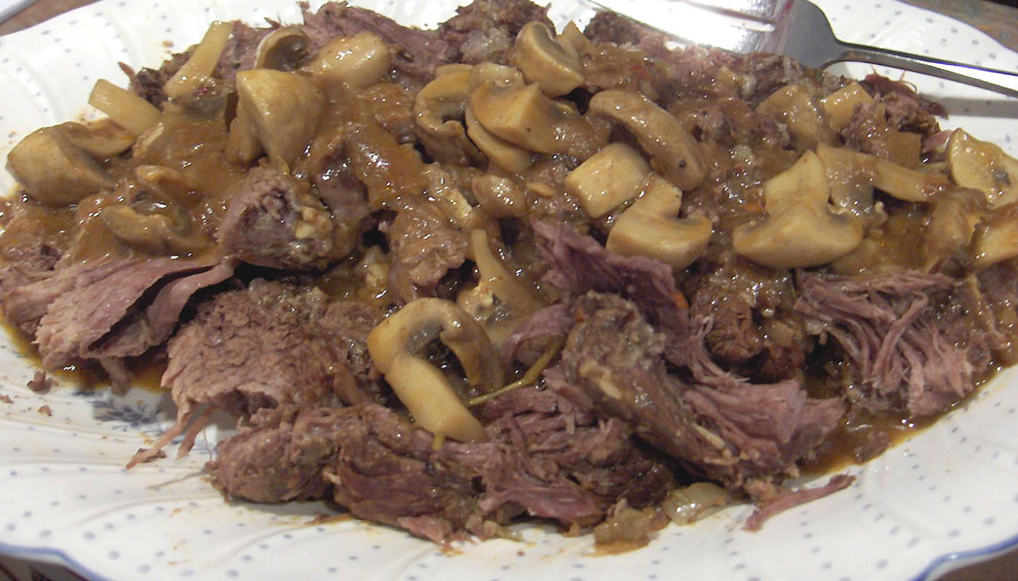 MUSHROOM POT ROAST